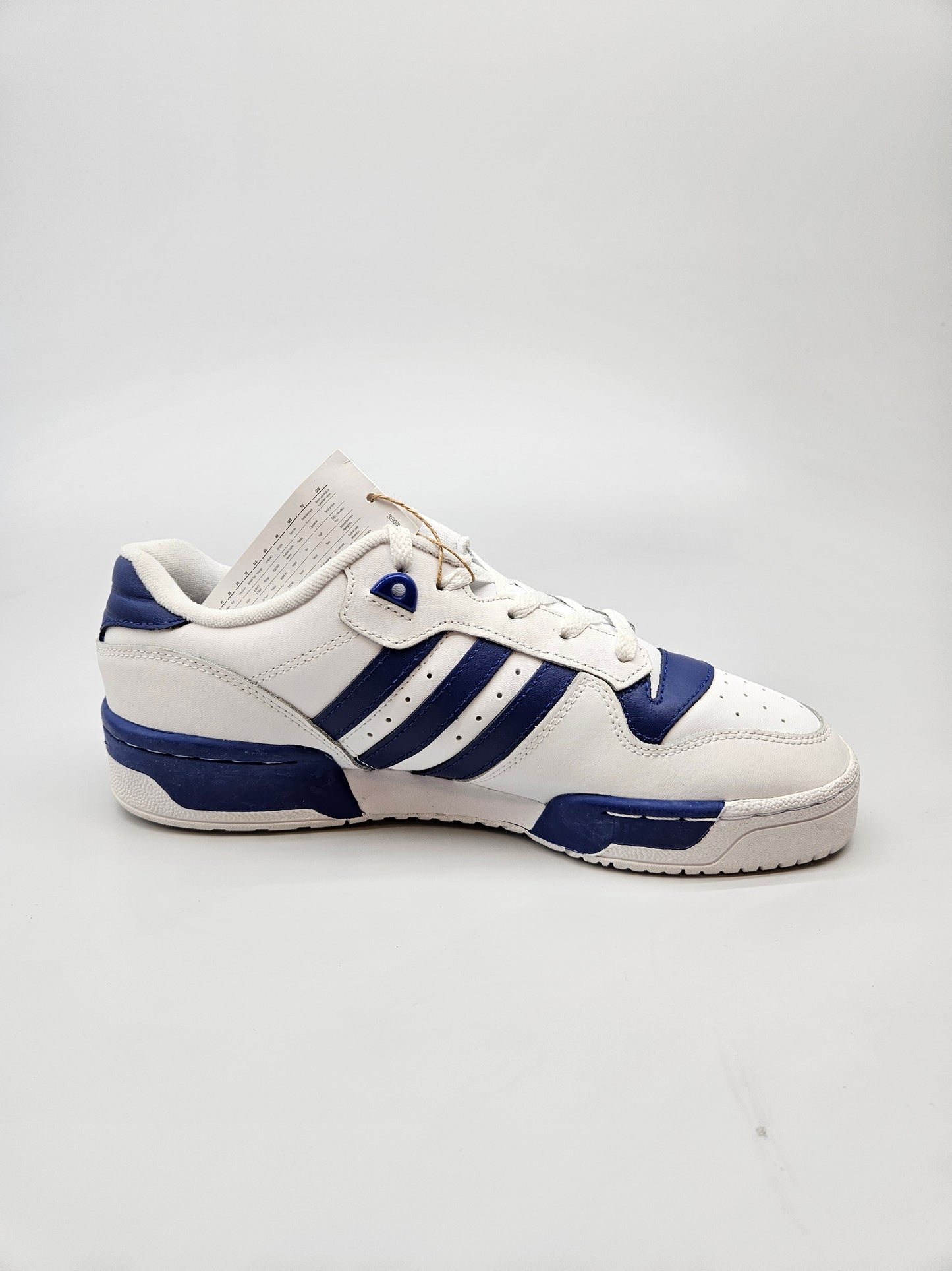 ADIDAS NOVI ORIGINAL PATIKI BR 42