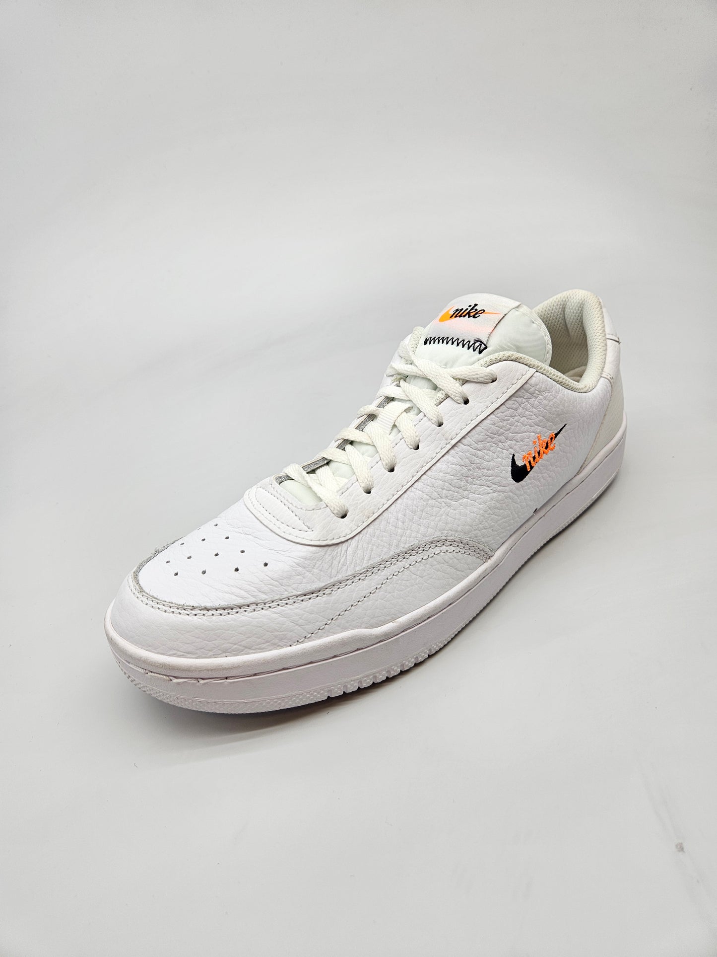 NIKE NOVI ORIGINAL PATIKI BR 43
