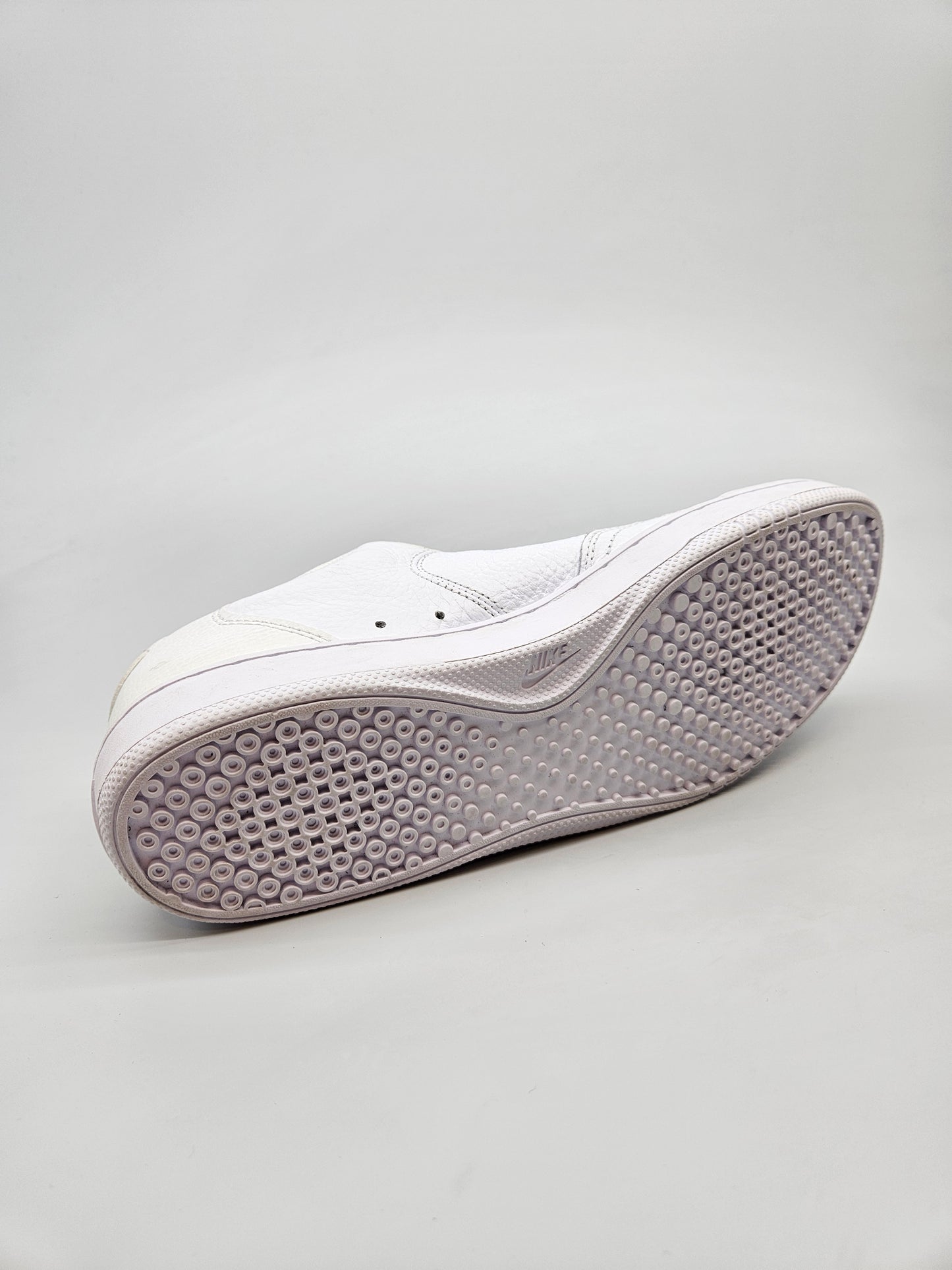 NIKE NOVI ORIGINAL PATIKI BR 43