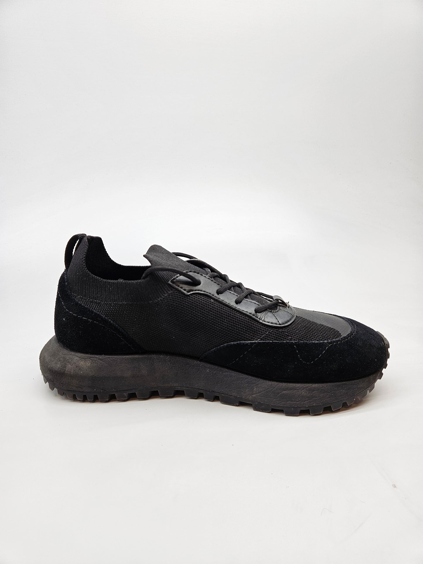 EMPORIO ARMANI ORIGINAL PATIKI BR 42