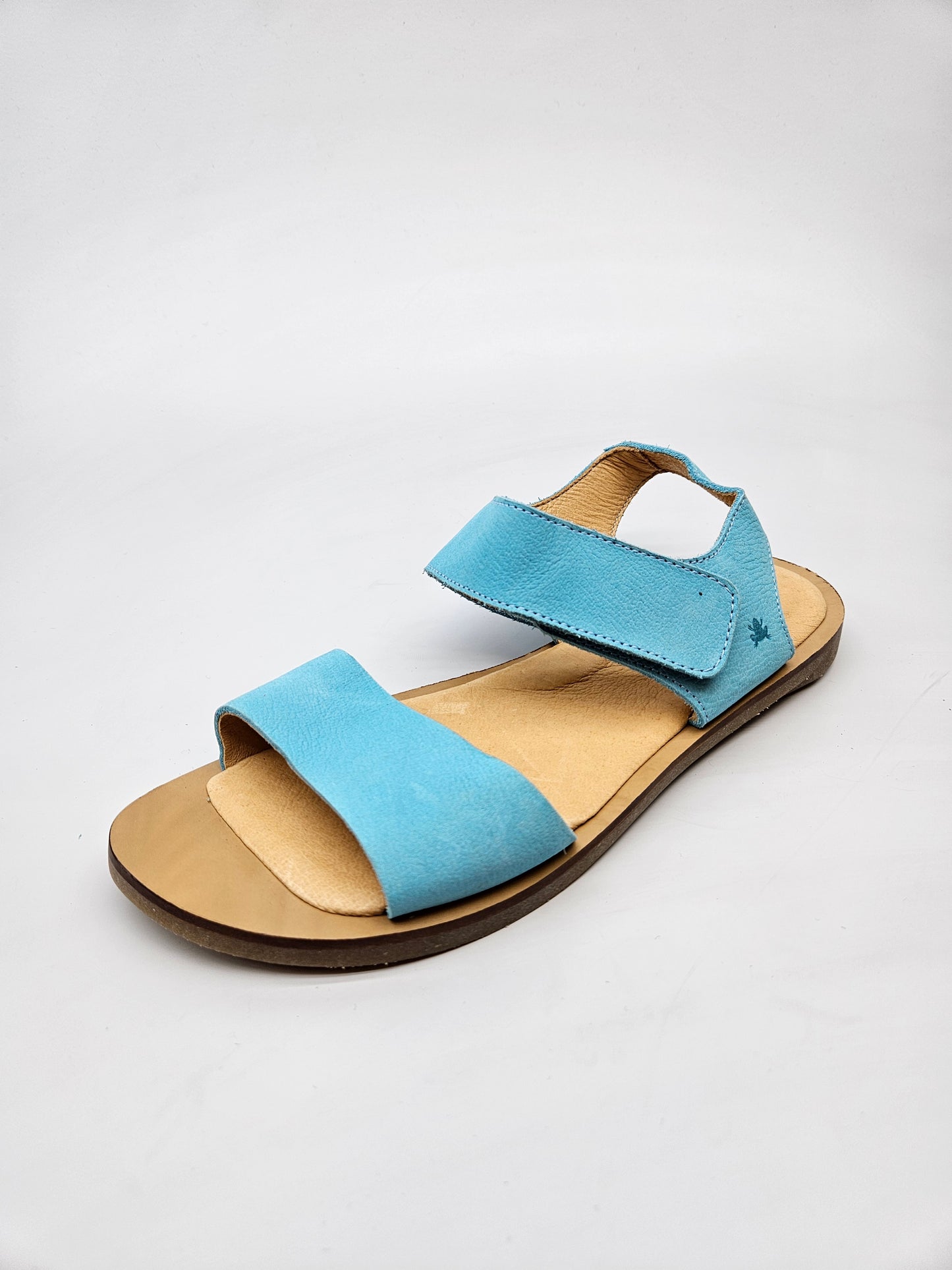 EL NATURALISTA NOVI ORIGINAL SANDALI BR 39