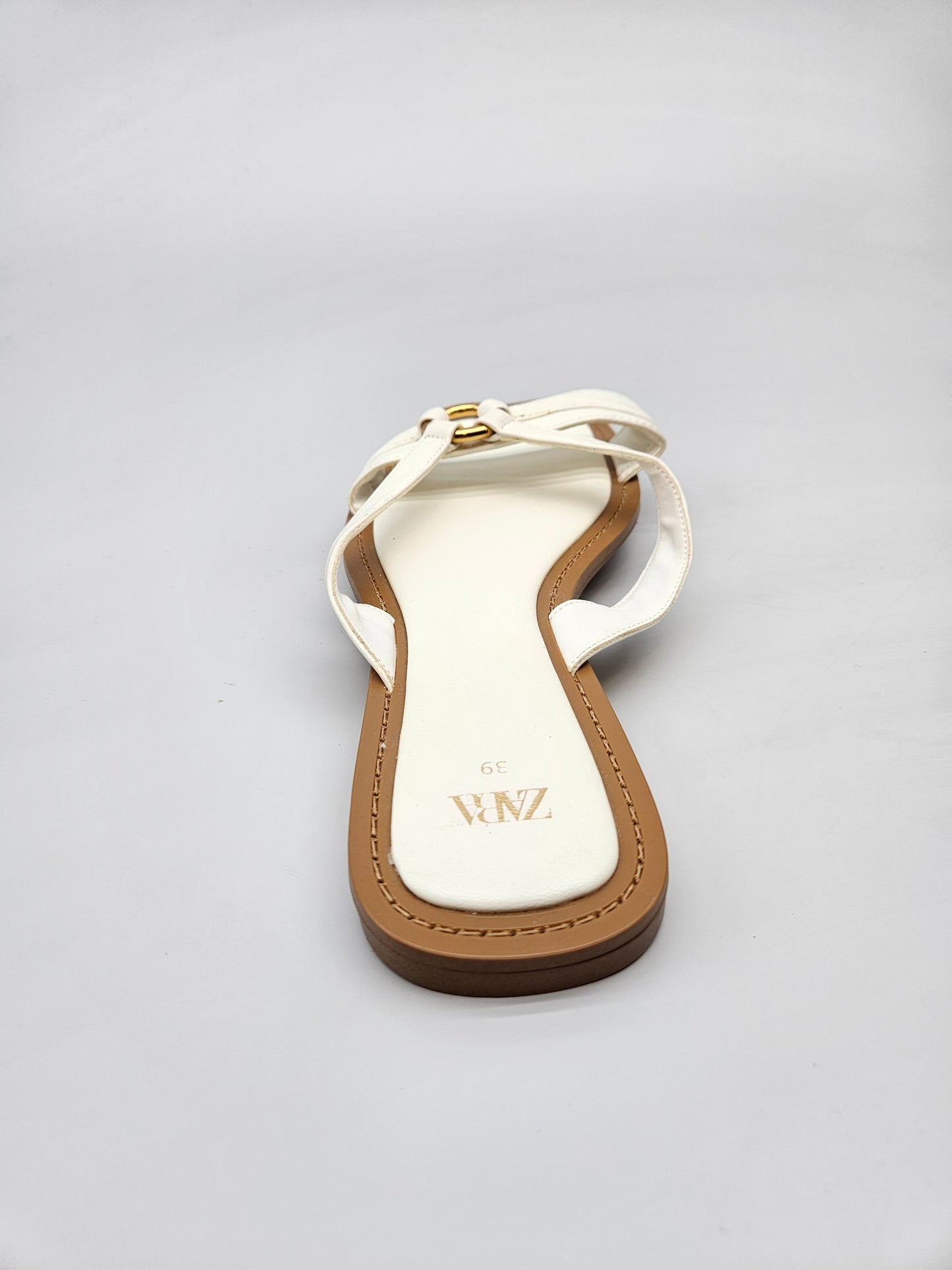 ZARA NOVI ORIGINAL VLECKI BR 39