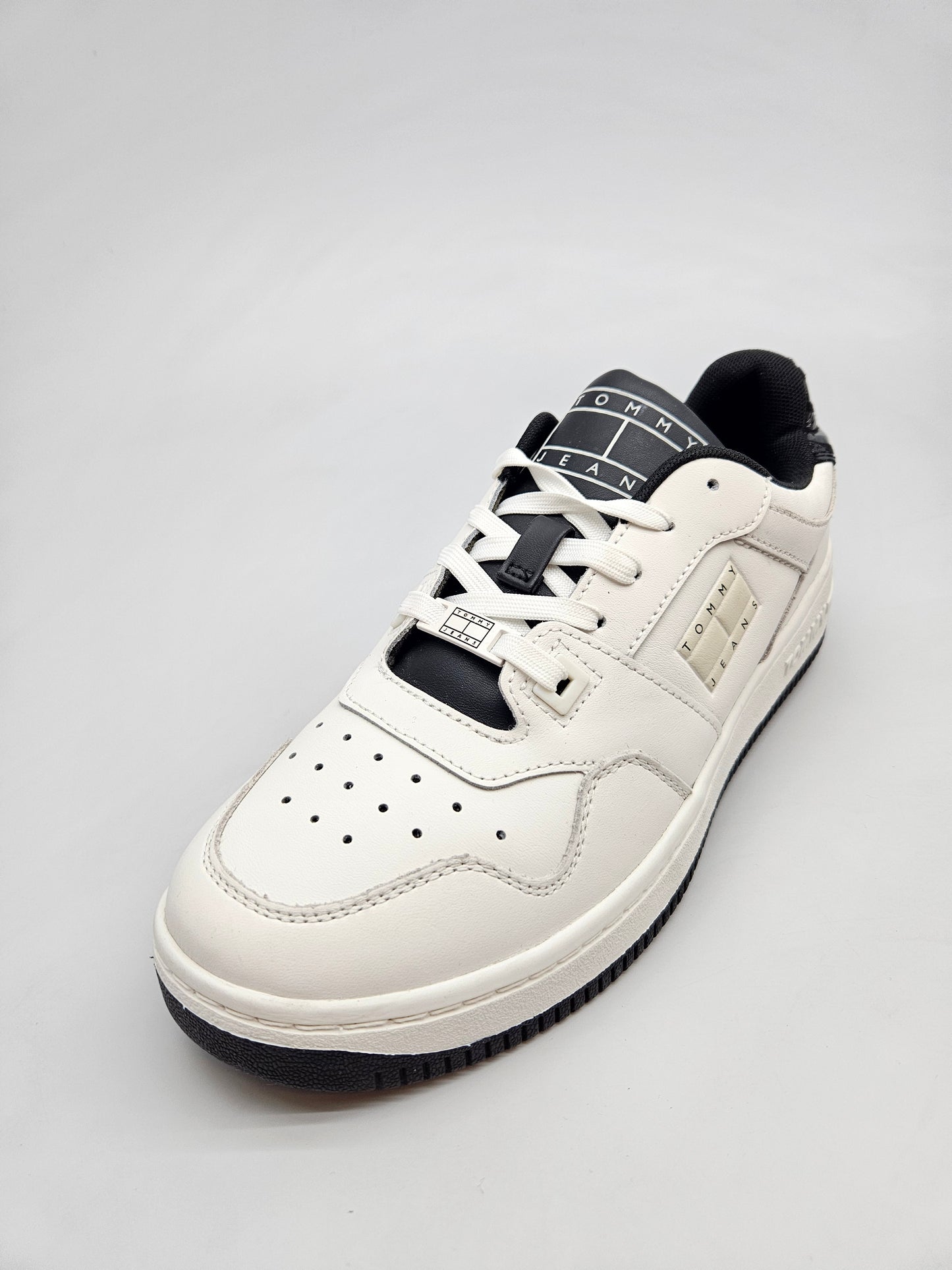 TOMMY HILFIGER ORIGINAL PATIKI BR 40