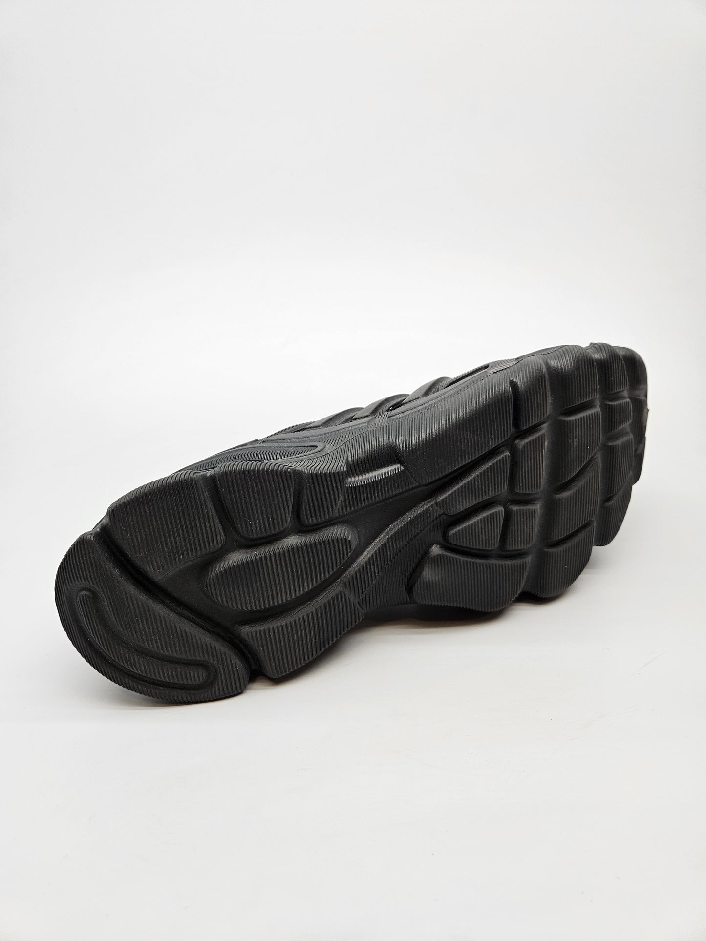 ADIDAS NOVI ORIGINAL PATIKI BR 41