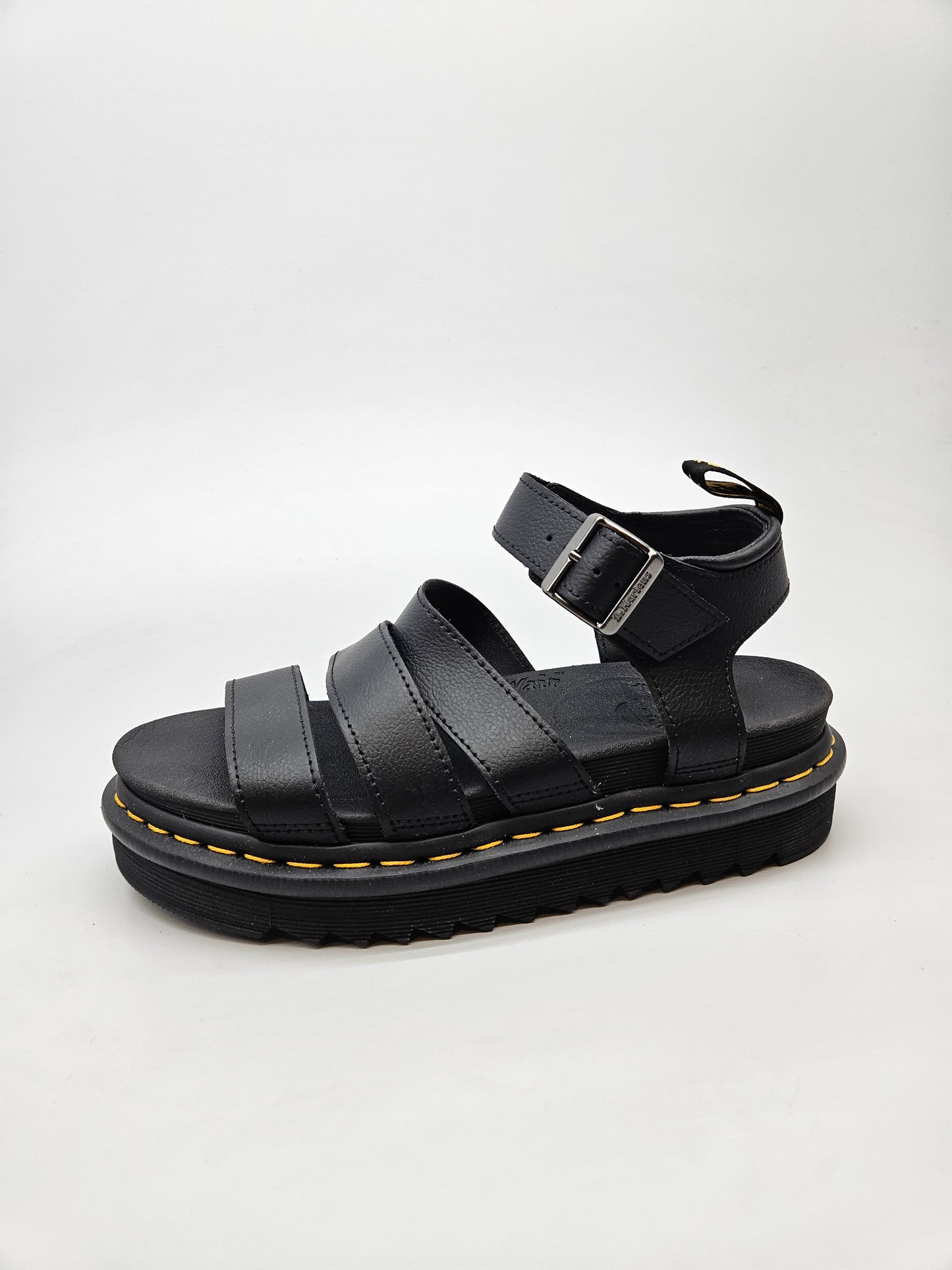 DR MARTENS NOVI ORIGINAL SANDALI BR 39