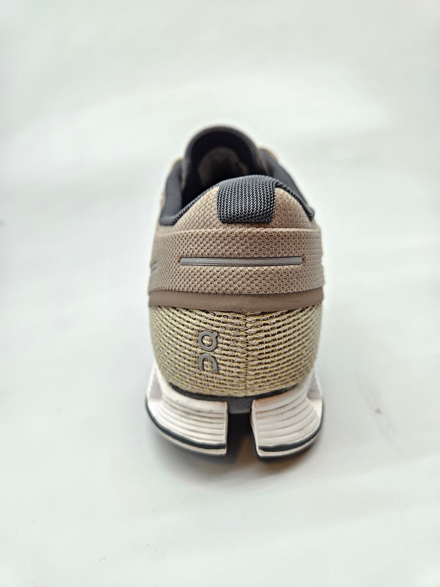 ON RUNNING ORIGINAL PATIKI BR 44
