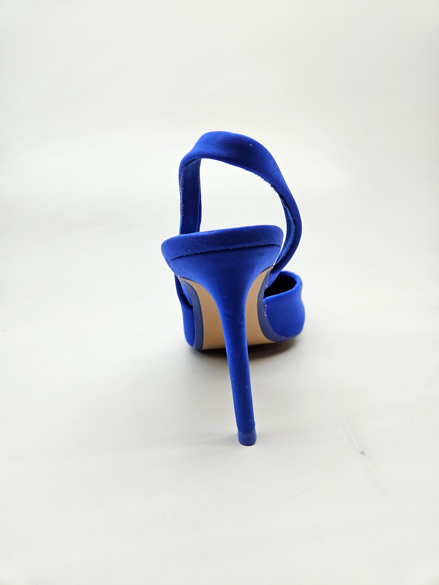 STRADIVARIUS NOVI ORIGINAL SANDALI BR 38