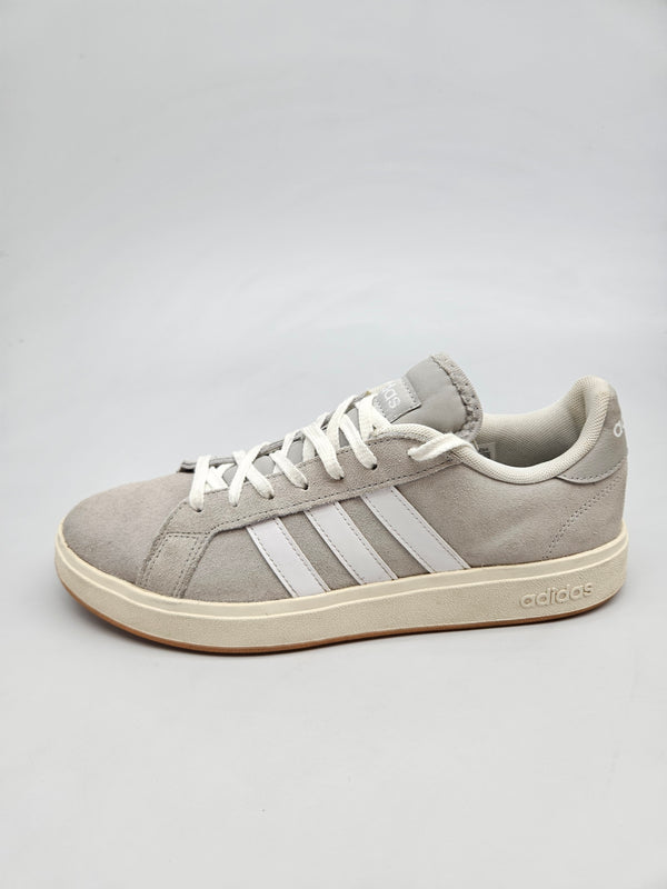 ADIDAS ORIGINAL KOZNI PATIKI BR 41