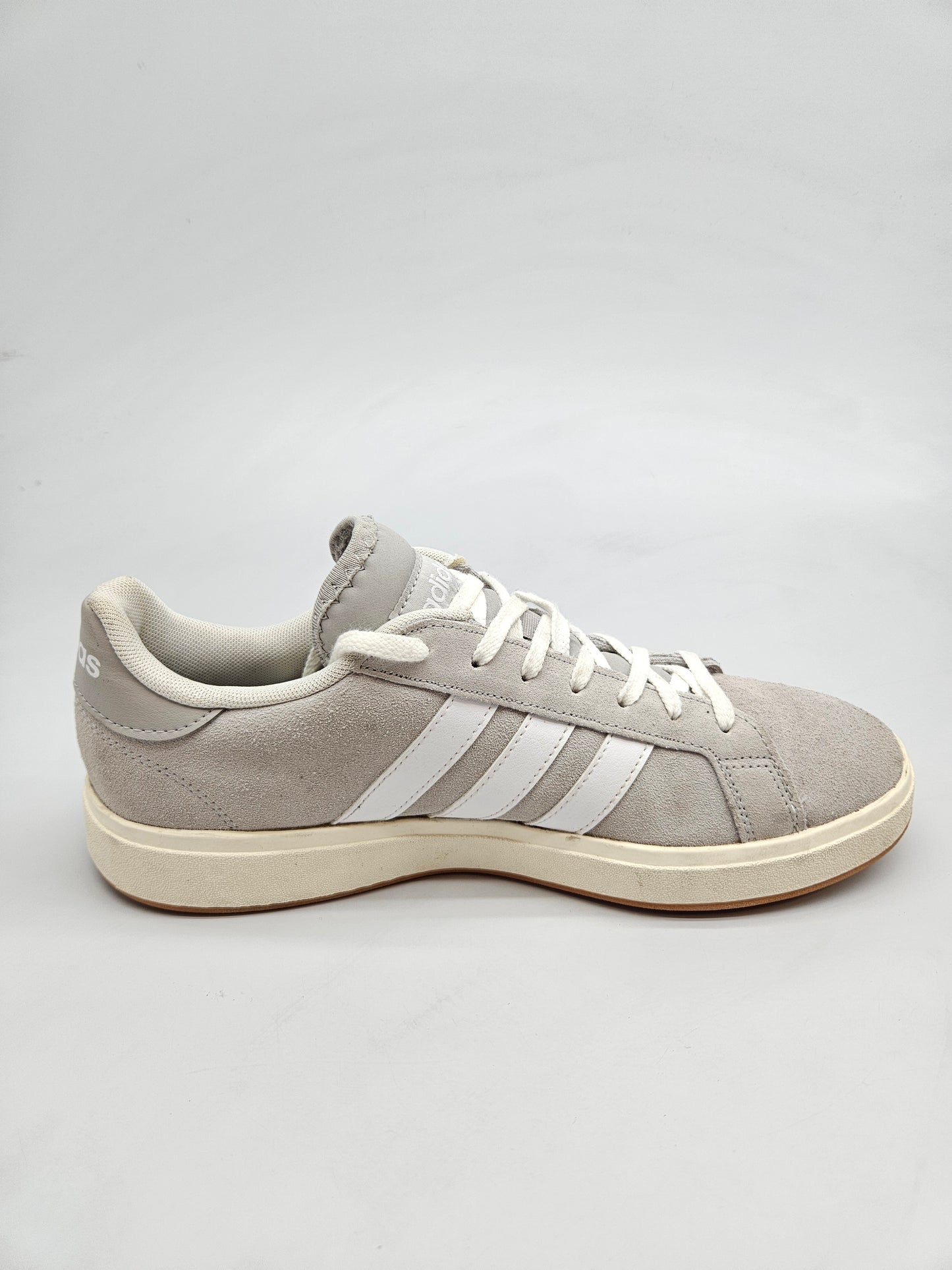 ADIDAS ORIGINAL KOZNI PATIKI BR 41