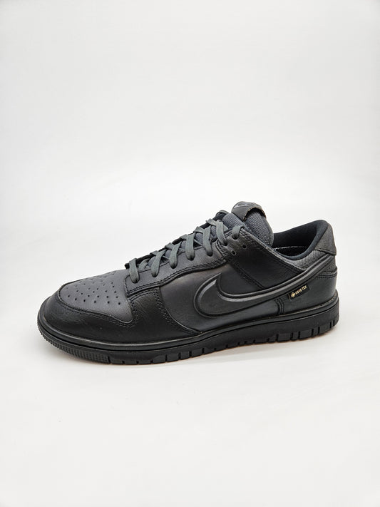 NIKE GORETEX ORIGINAL VODOTPORNI PATIKI BR 42.5