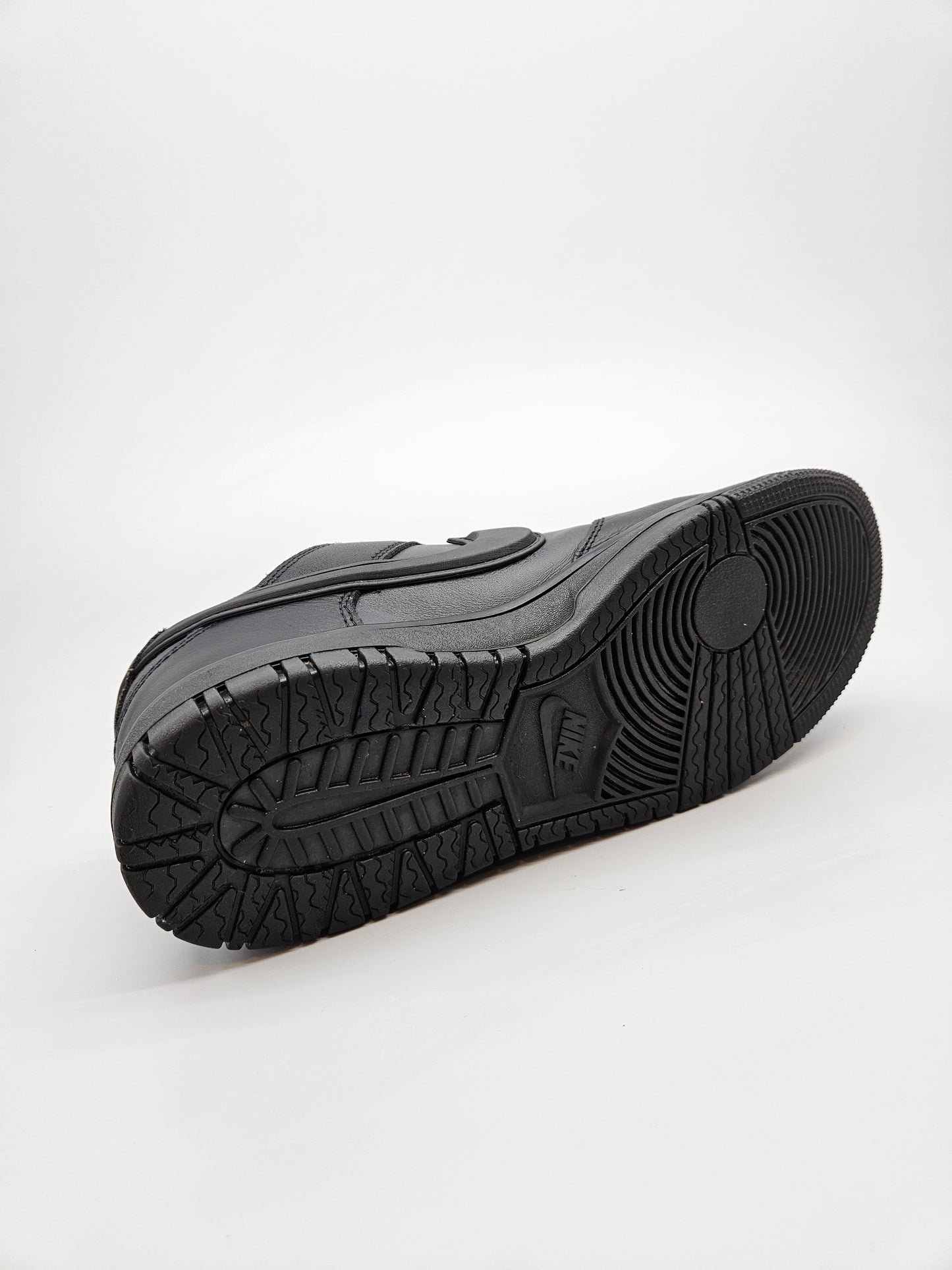 NIKE GORETEX ORIGINAL VODOTPORNI PATIKI BR 42.5