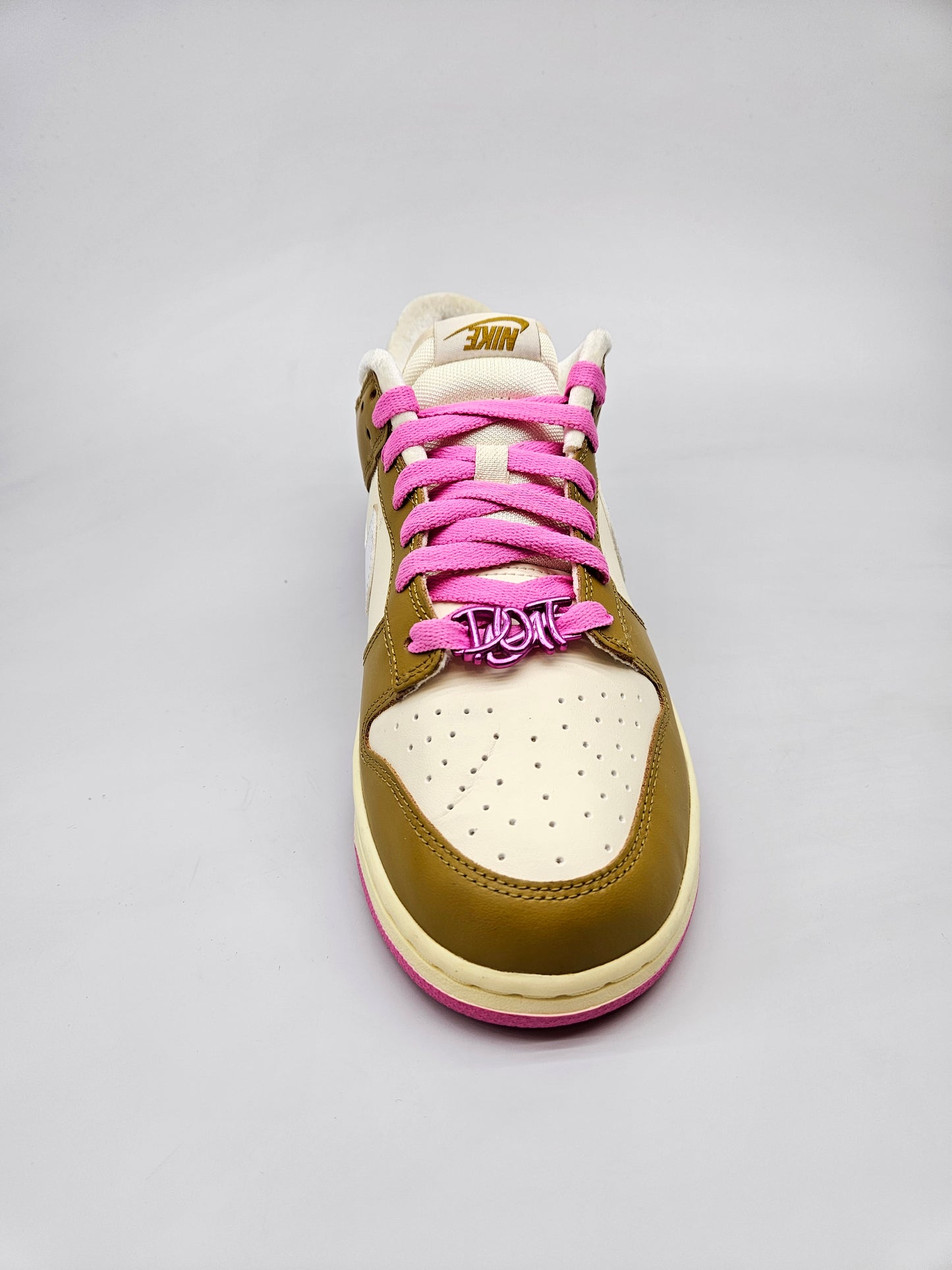 NIKE NOVI ORIGINAL PATIKI BR 42.5