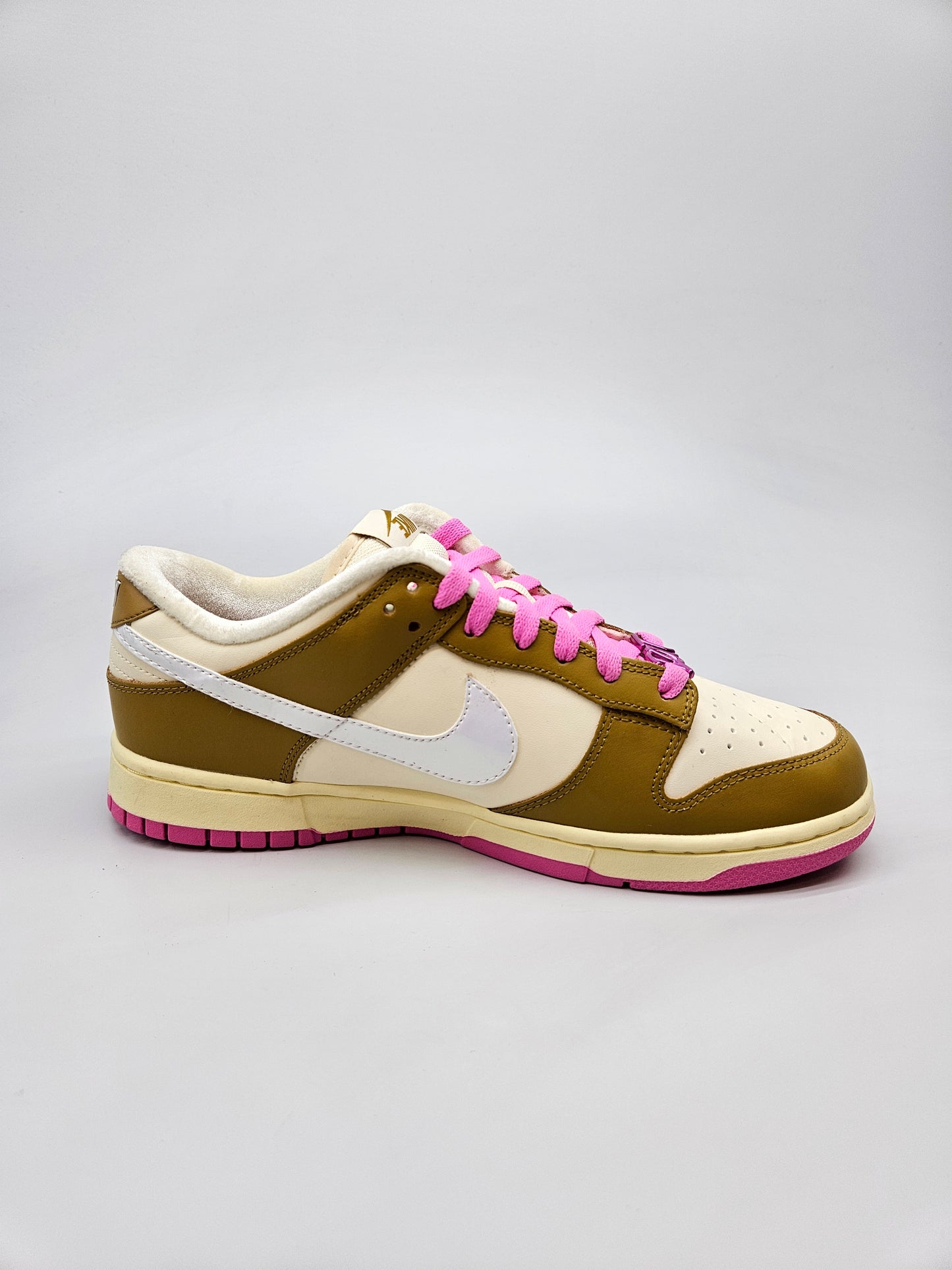 NIKE NOVI ORIGINAL PATIKI BR 42.5