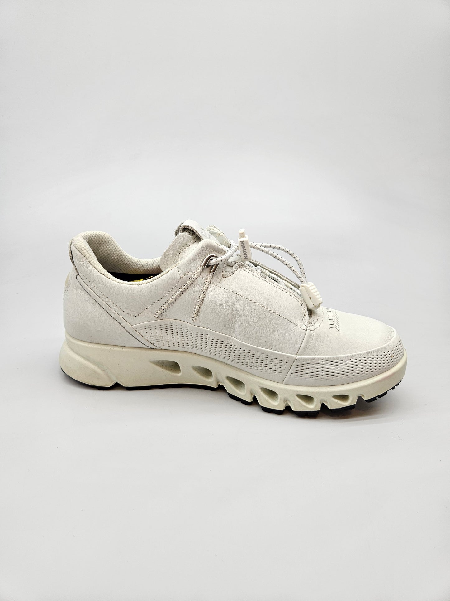 ECCO ORIGINAL KOZNI PATIKI BR 38