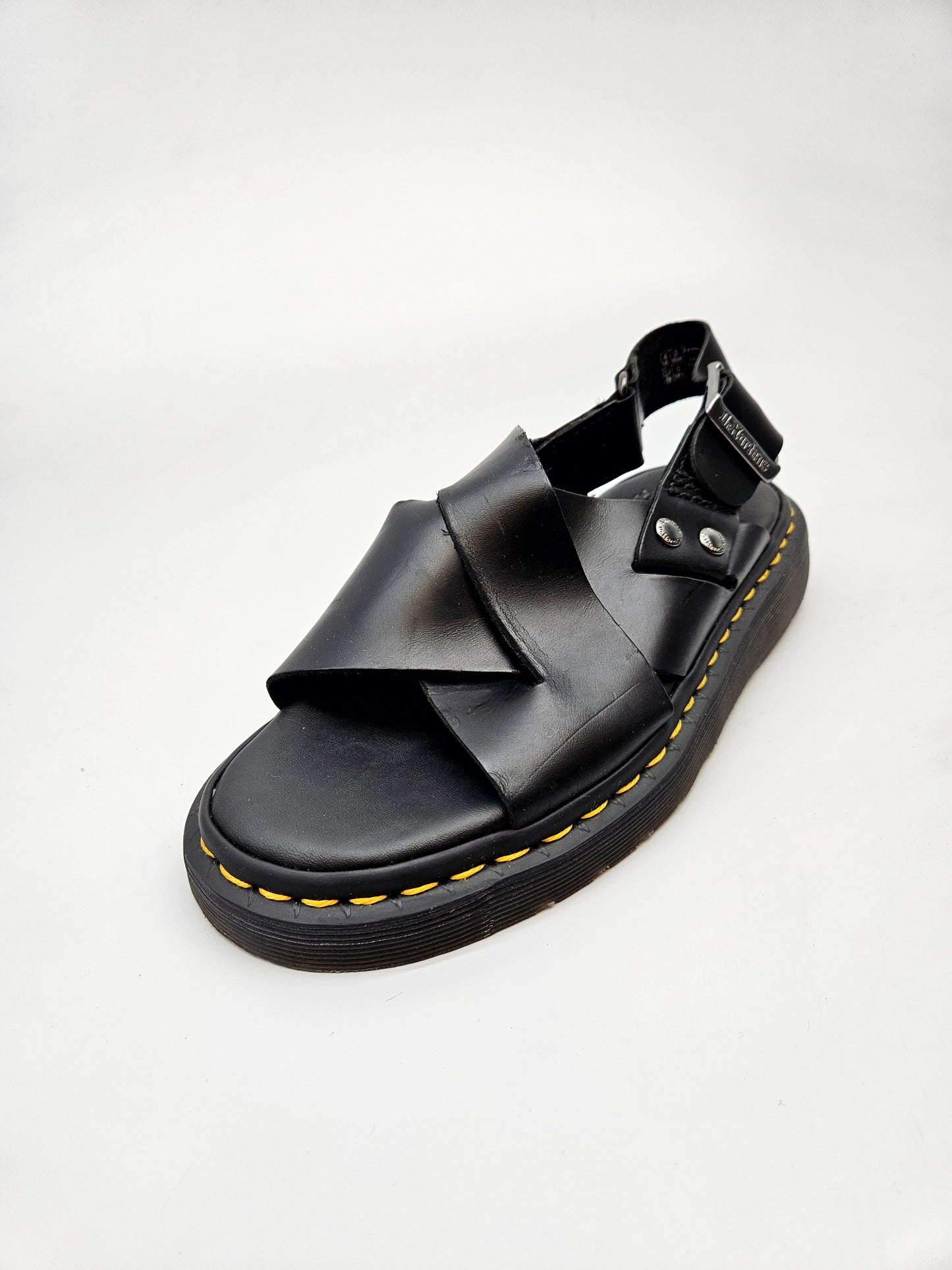 DR MARTENS ORIGINAL KOZNI SANDALI BR 37