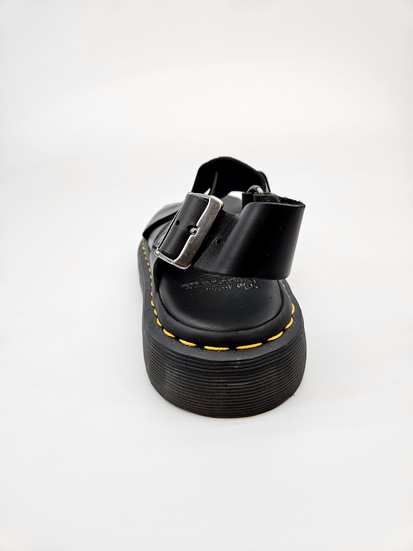 DR MARTENS ORIGINAL KOZNI SANDALI BR 37