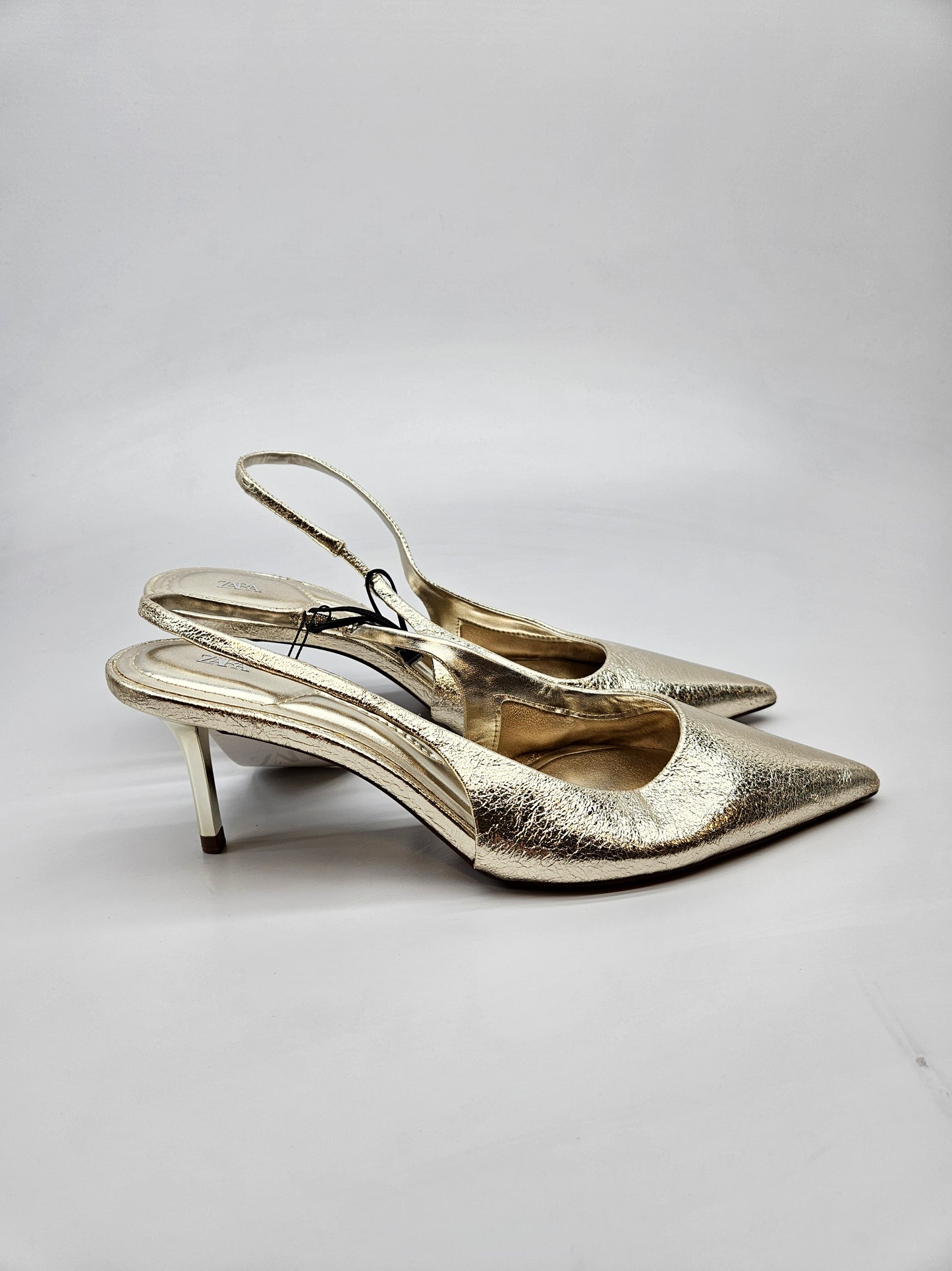 ZARA NOVI ORIGINAL SANDALI BR 39