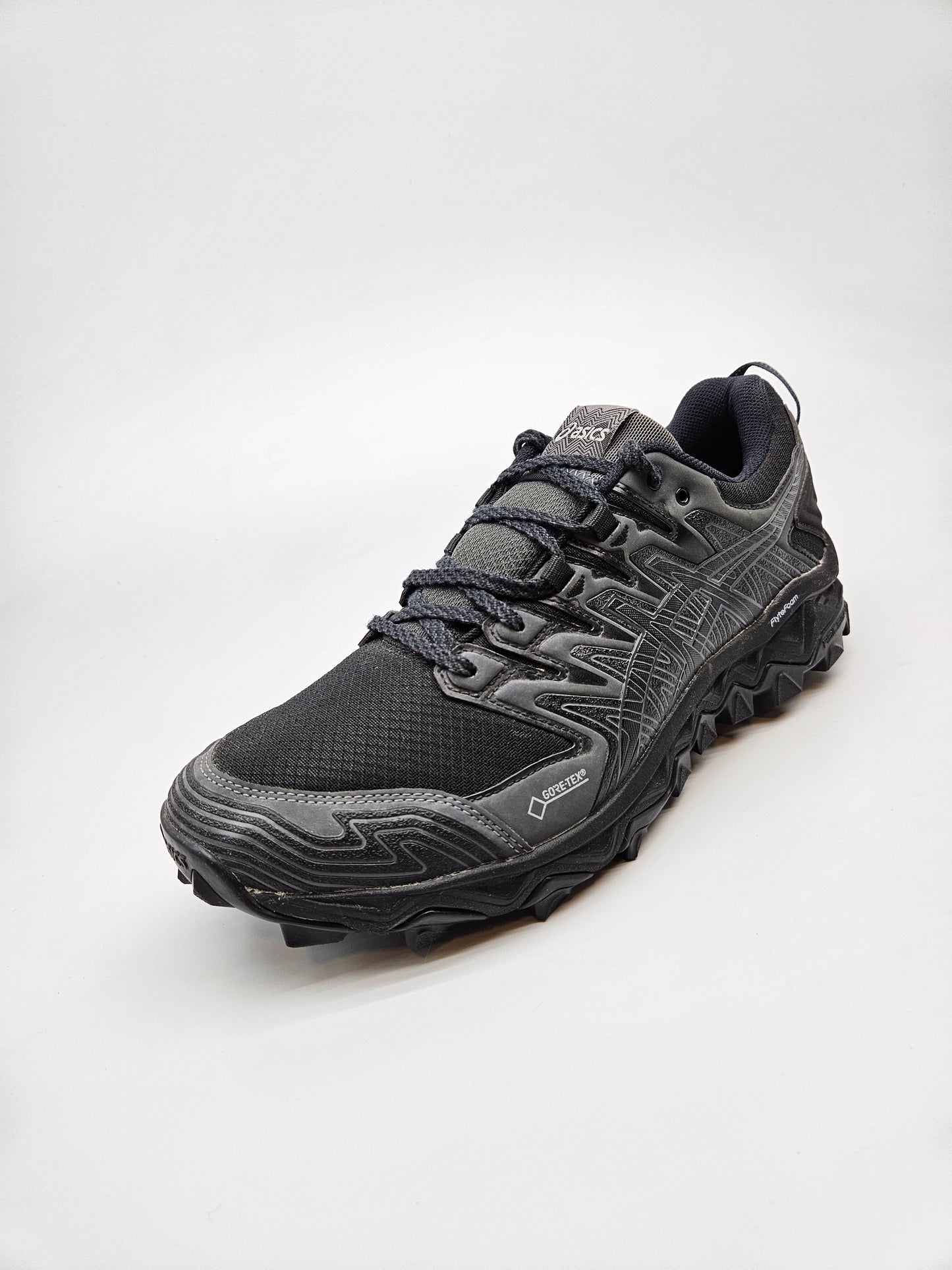 ASICS GORETEX NOVI ORIGINAL VODOTPORNI PATIKI BR 42