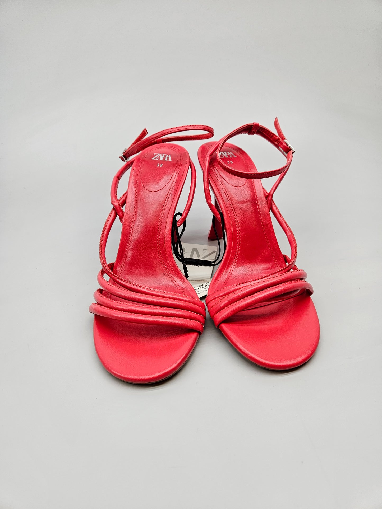 ZARA NOVI ORIGINAL SANDALI BR 38