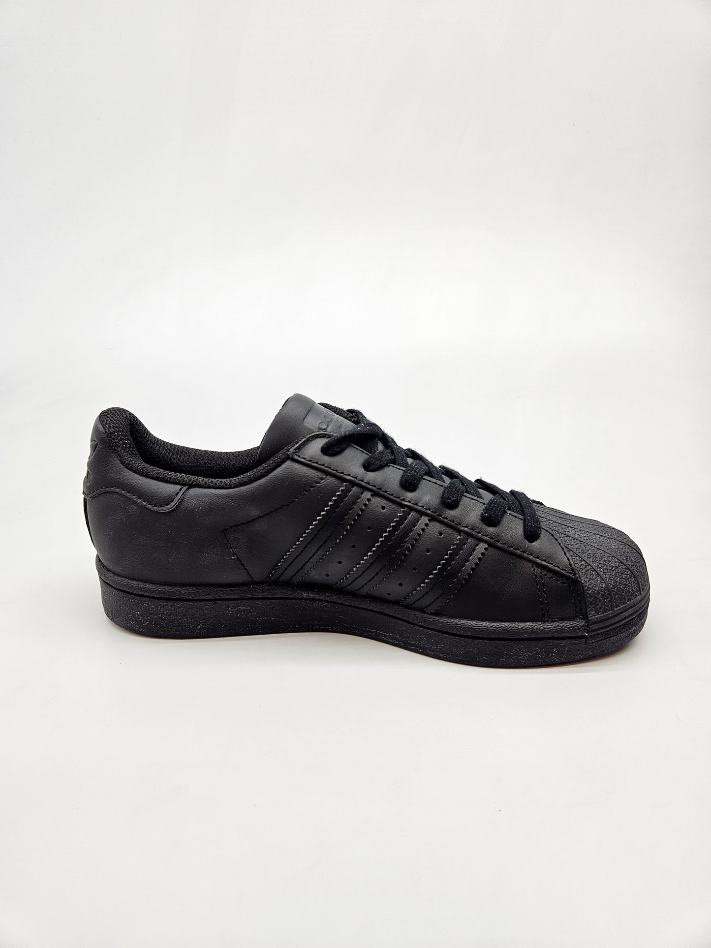ADIDAS NOVI ORIGINAL PATIKI BR 36.5