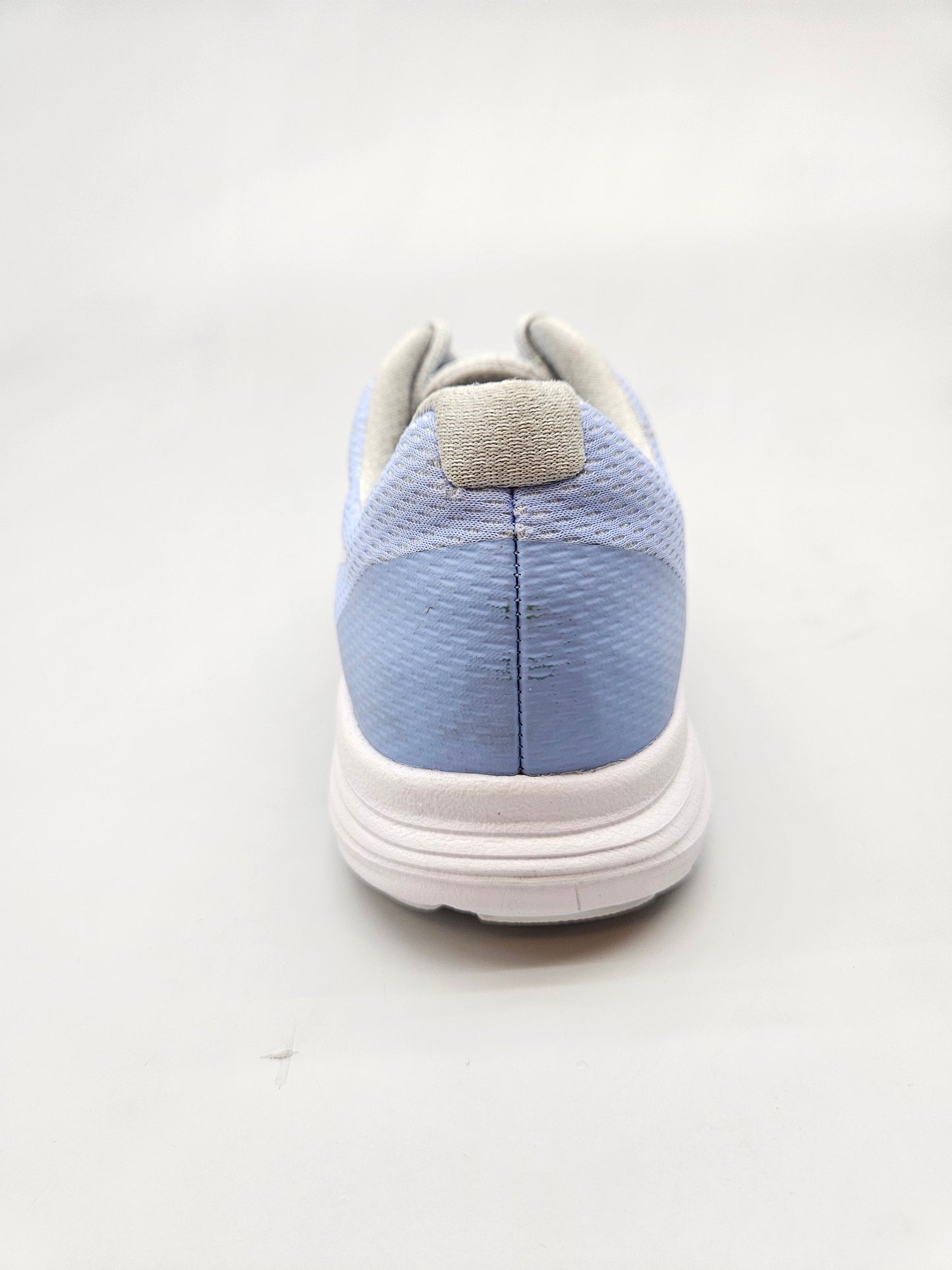NIKE NOVI ORIGINAL PATIKI BR 37.5