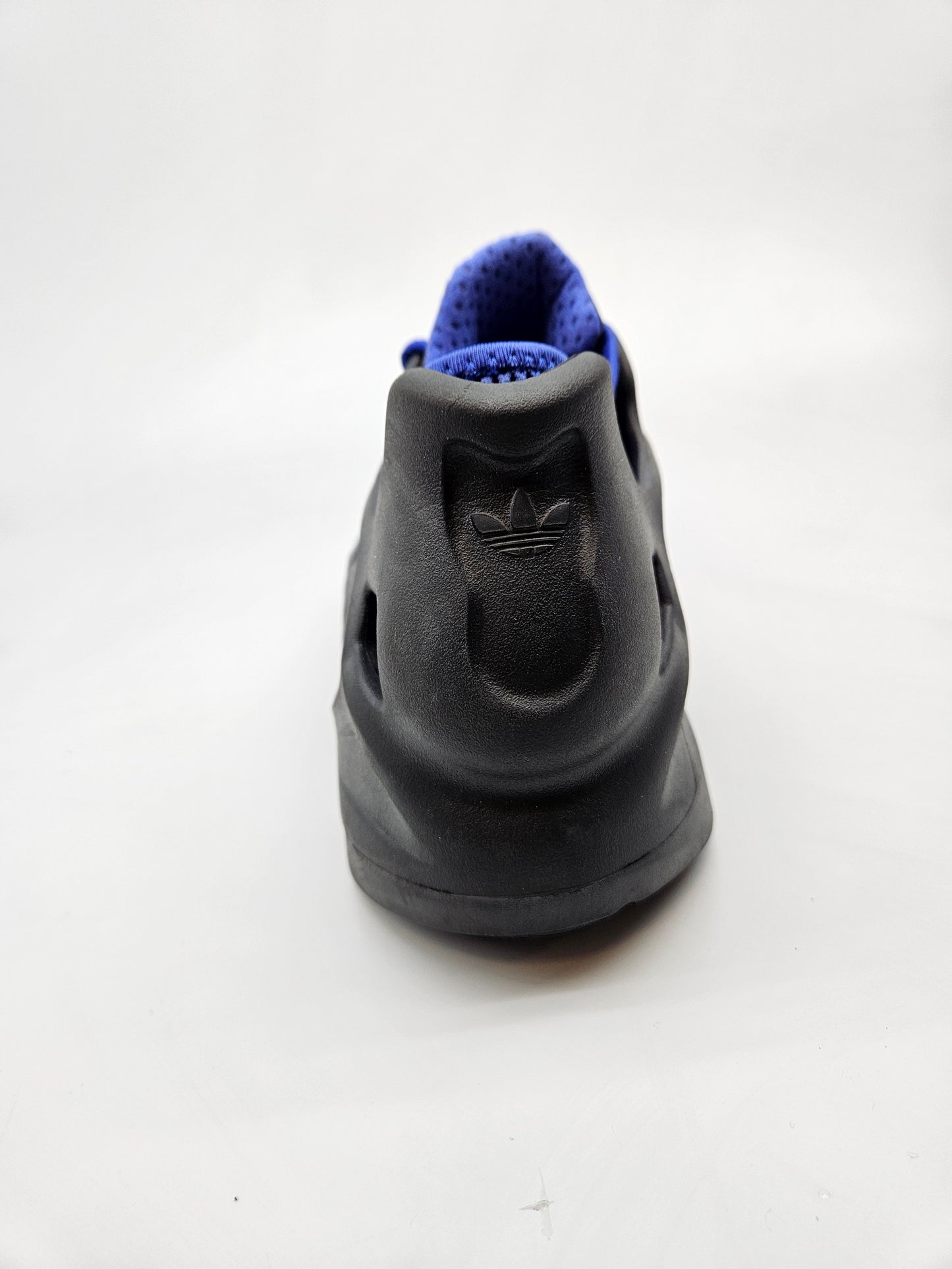 ADIDAS NOVI ORIGINAL PATIKI BR 43