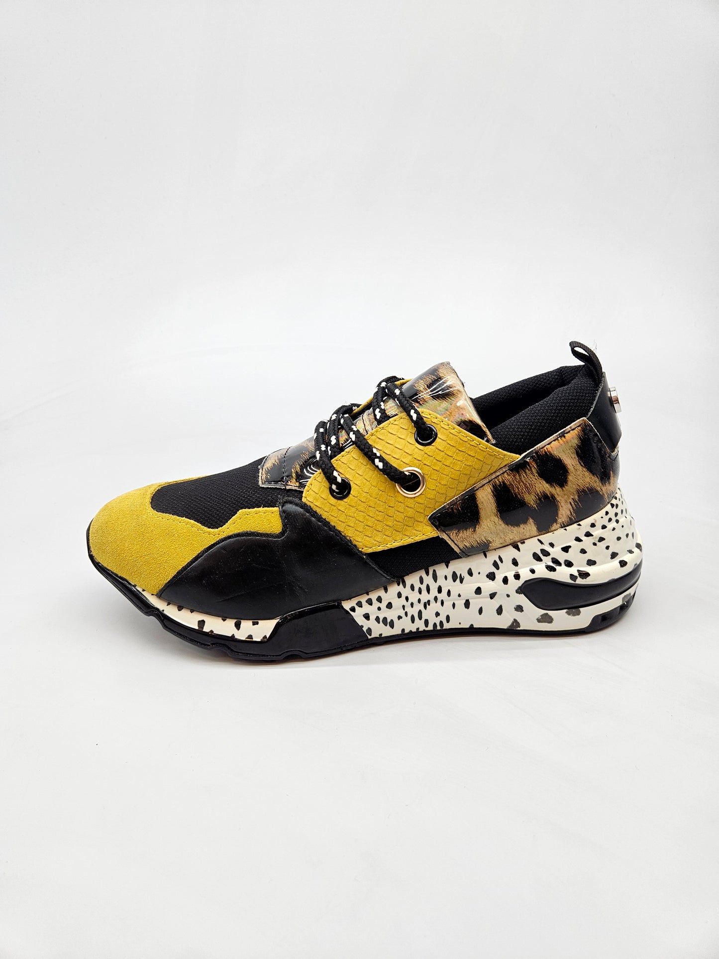 STEVE MADDEN ORIGINAL NOVI PATIKI BR 39