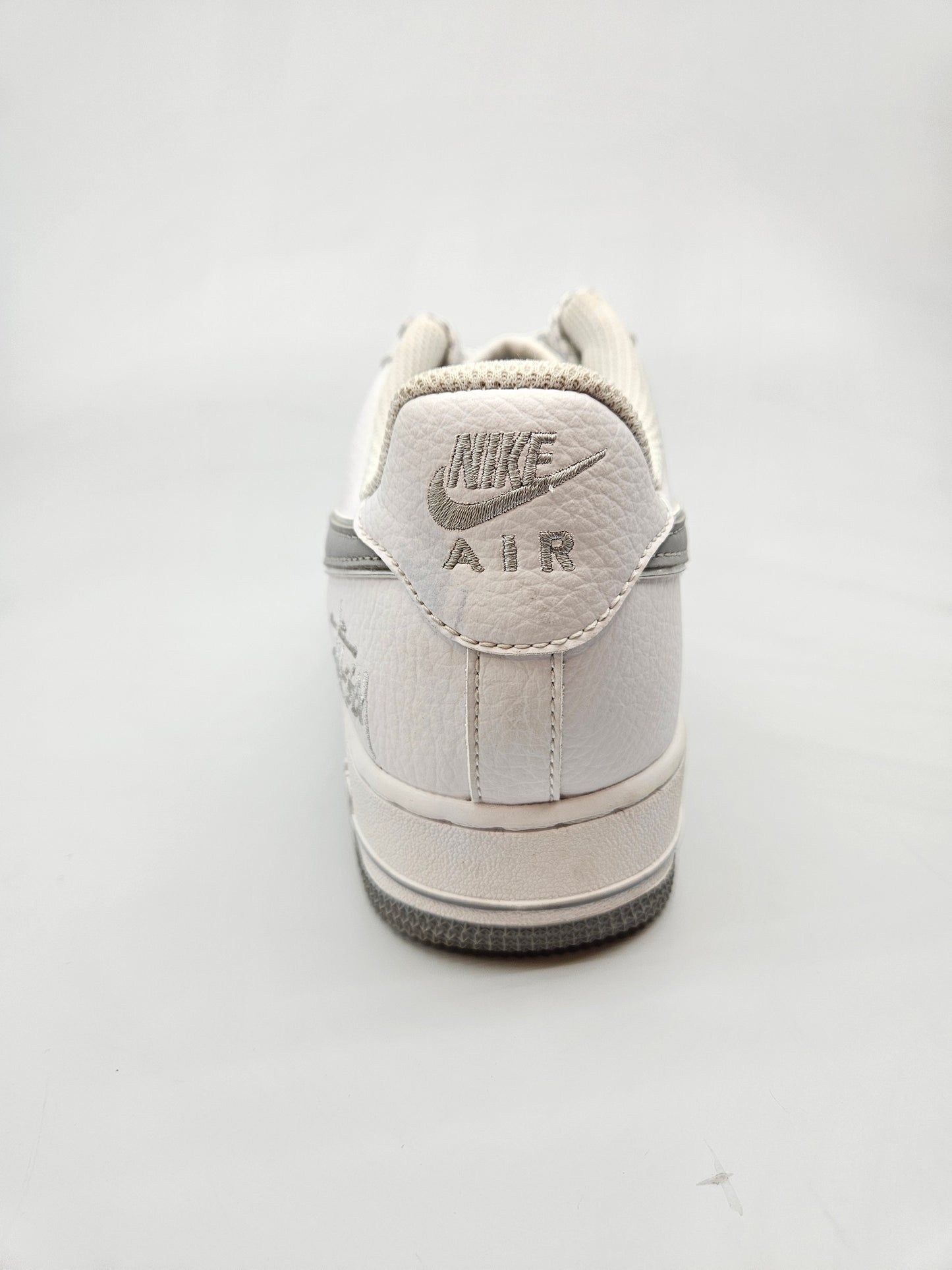 NIKE AF1 ORIGINAL PATIKI BR 42