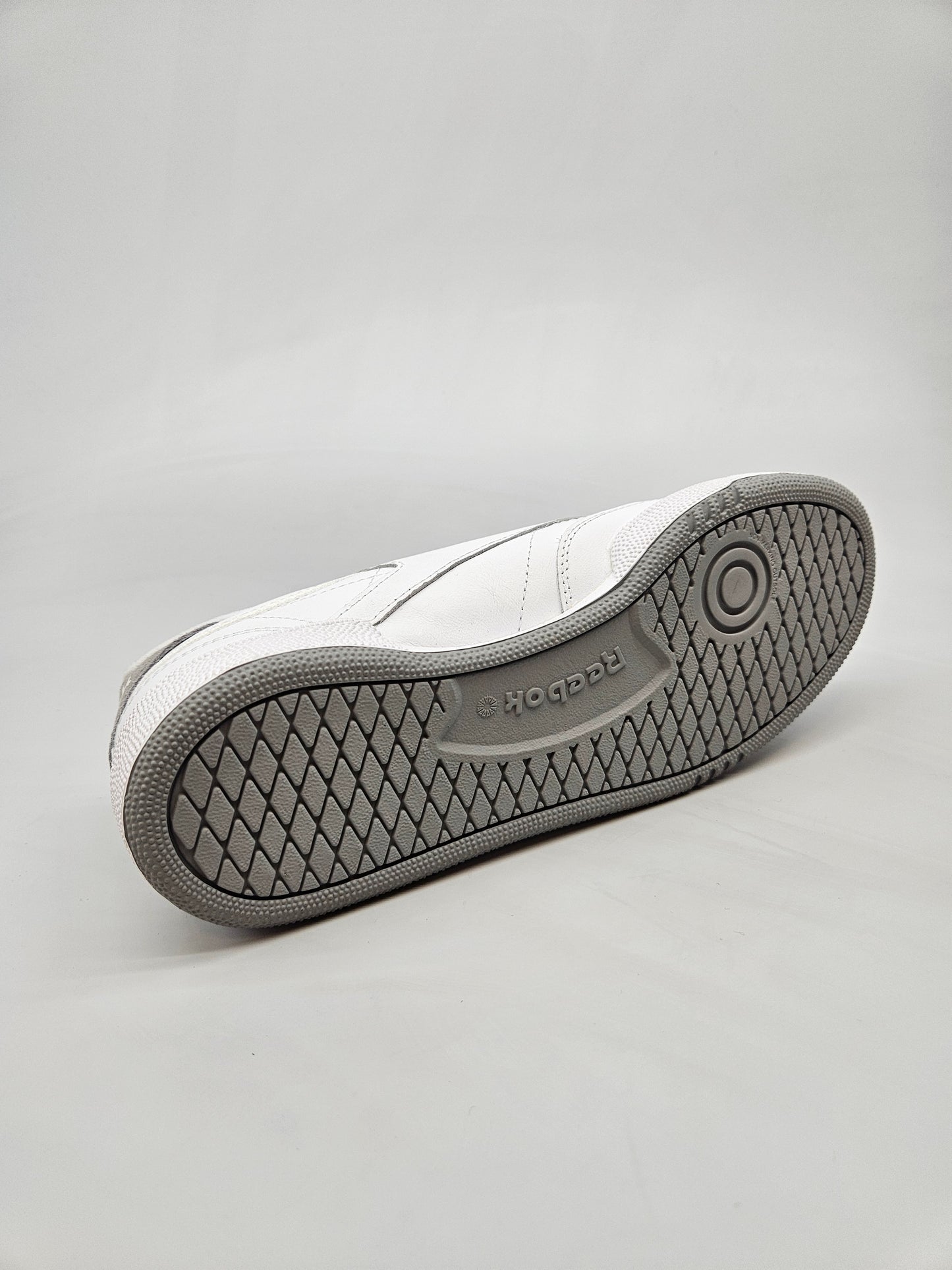 REEBOK NOVI ORIGINAL PATIKI BR 38.5