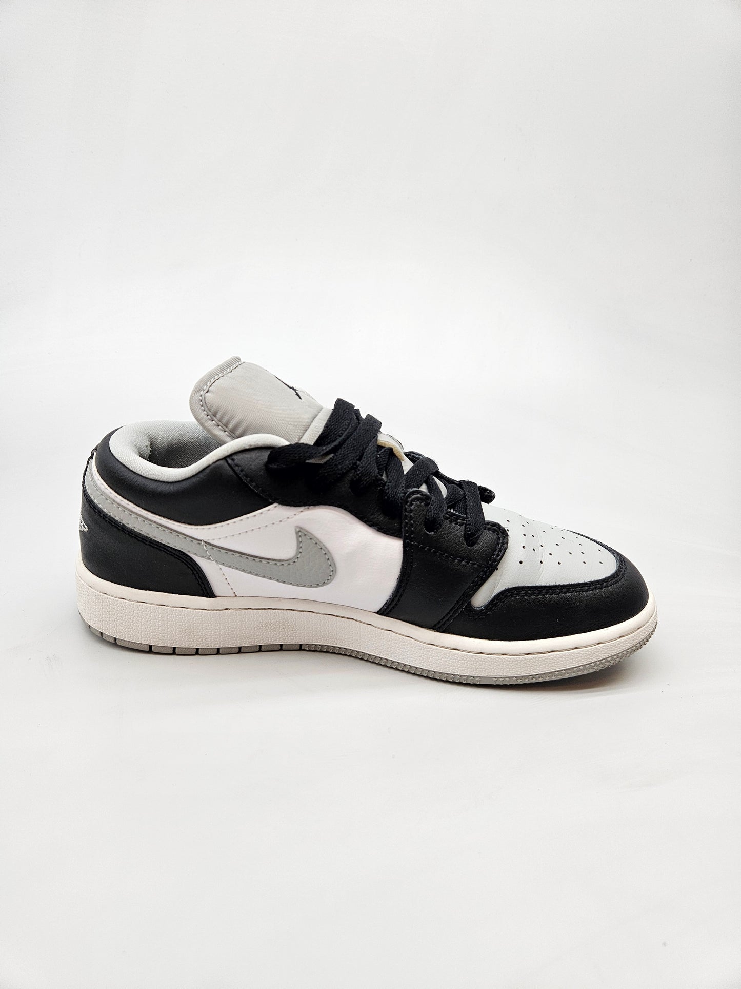 NIKE JORDAN ORIGINAL PATIKI BR 38