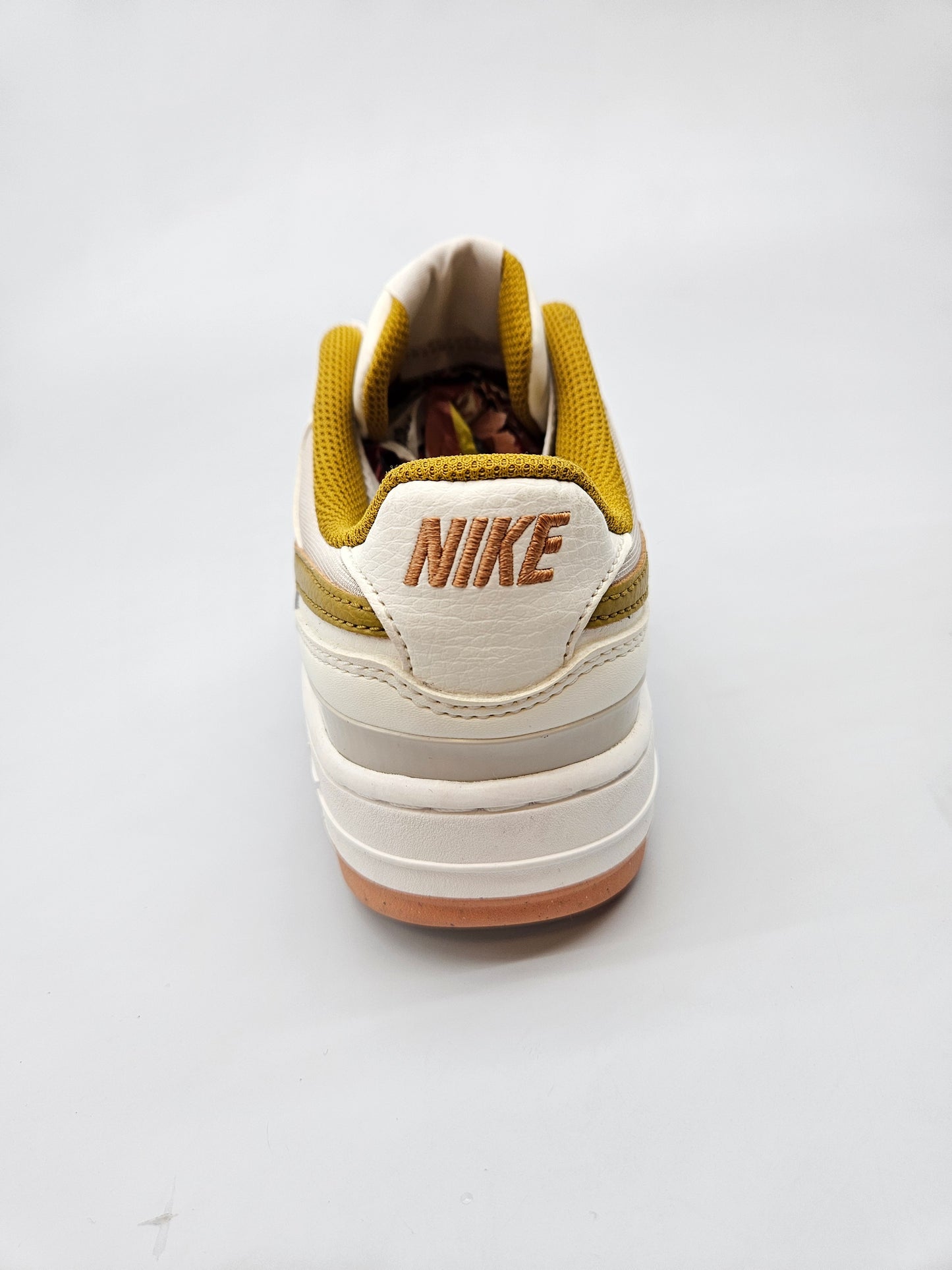 NIKE NOVI ORIGINAL PATIKI BR 38