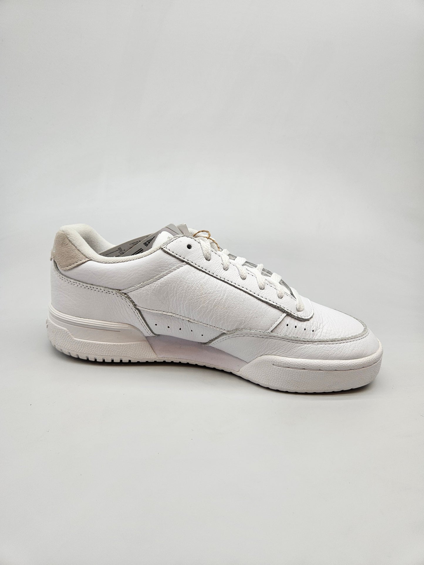 ADIDAS NOVI ORIGINAL PATIKI BR 40.5