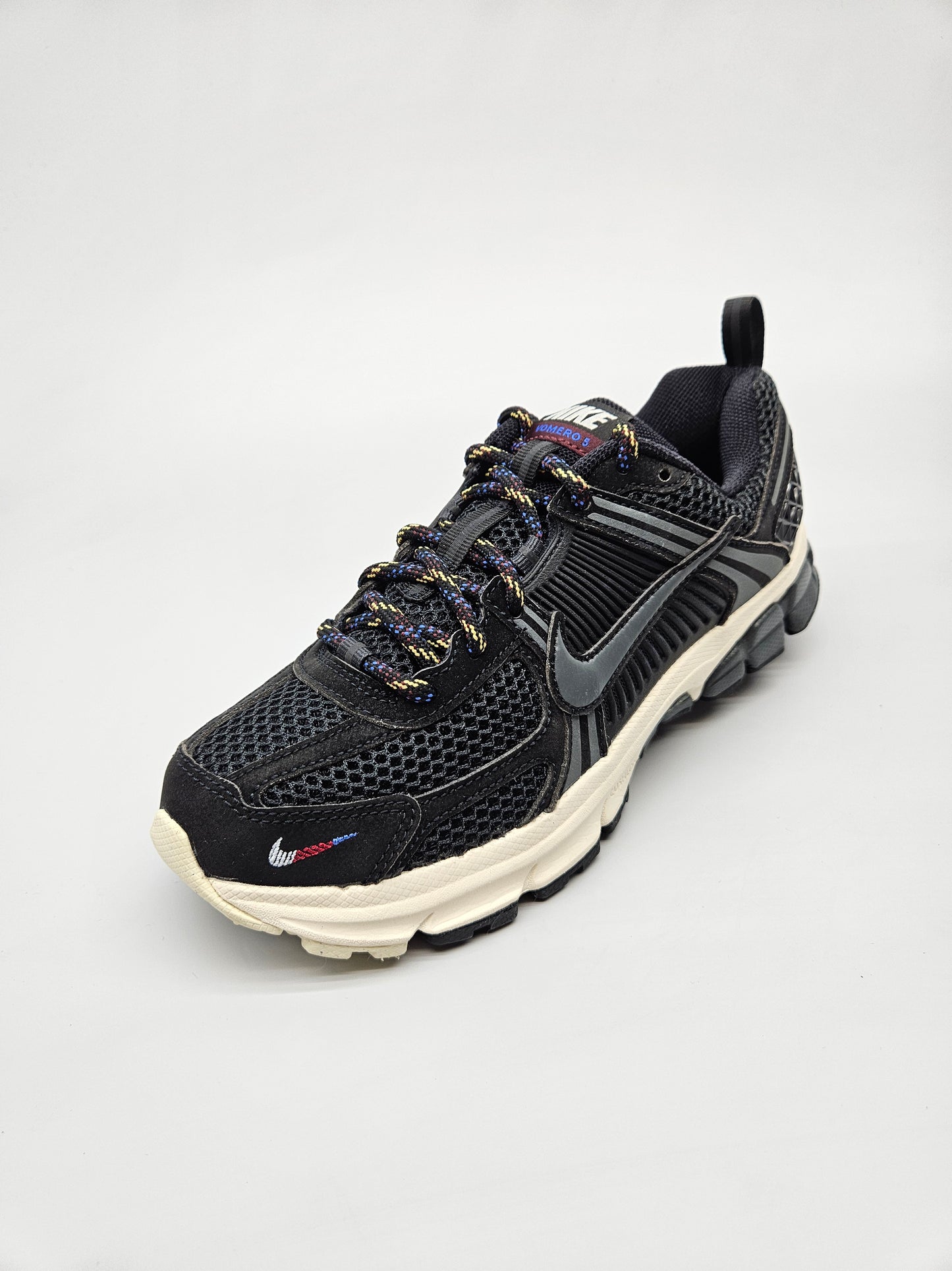 NIKE NOVI ORIGINAL PATIKI BR 38