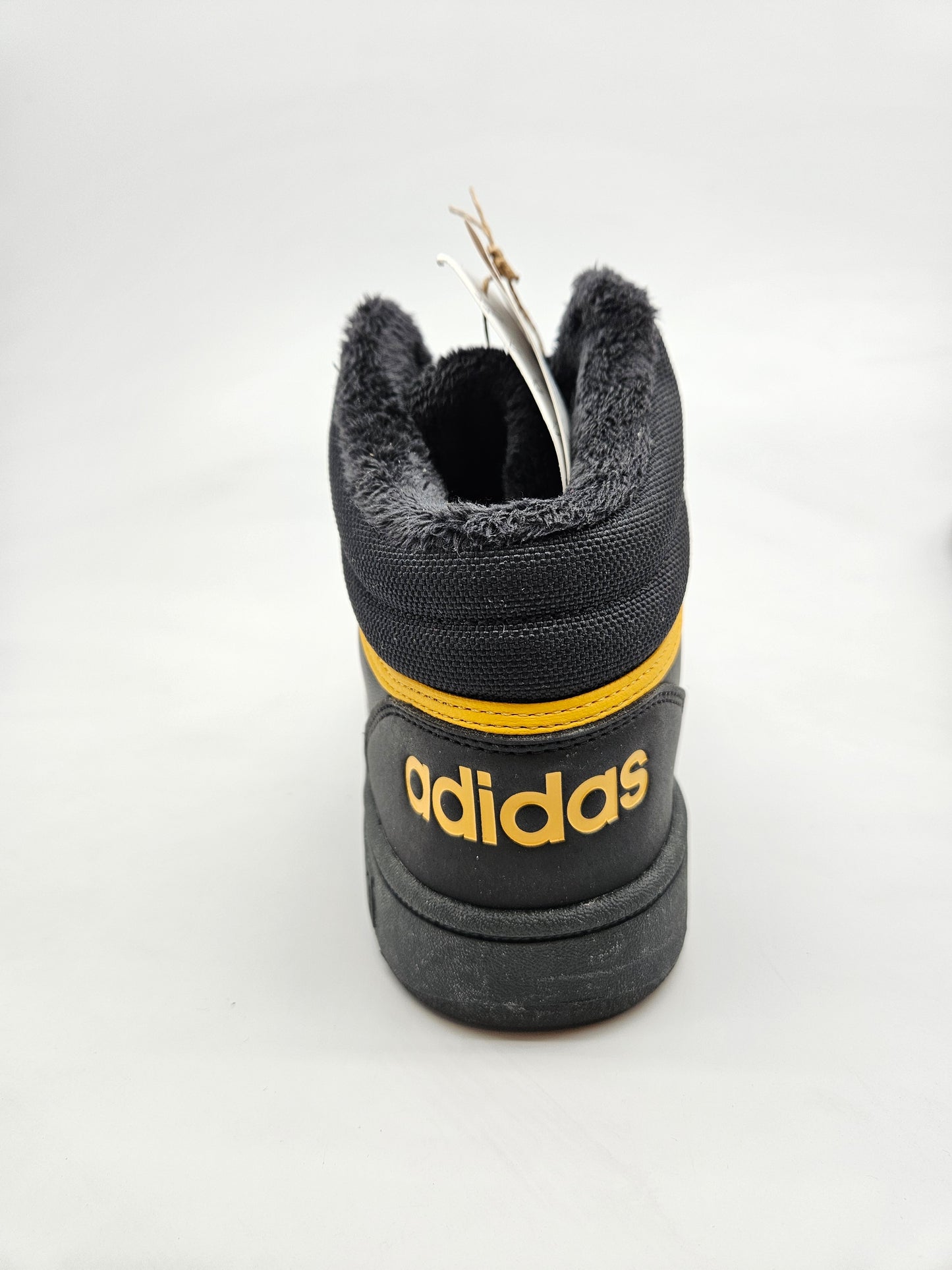ADIDAS NOVI ORIGINAL PATIKI BR 39