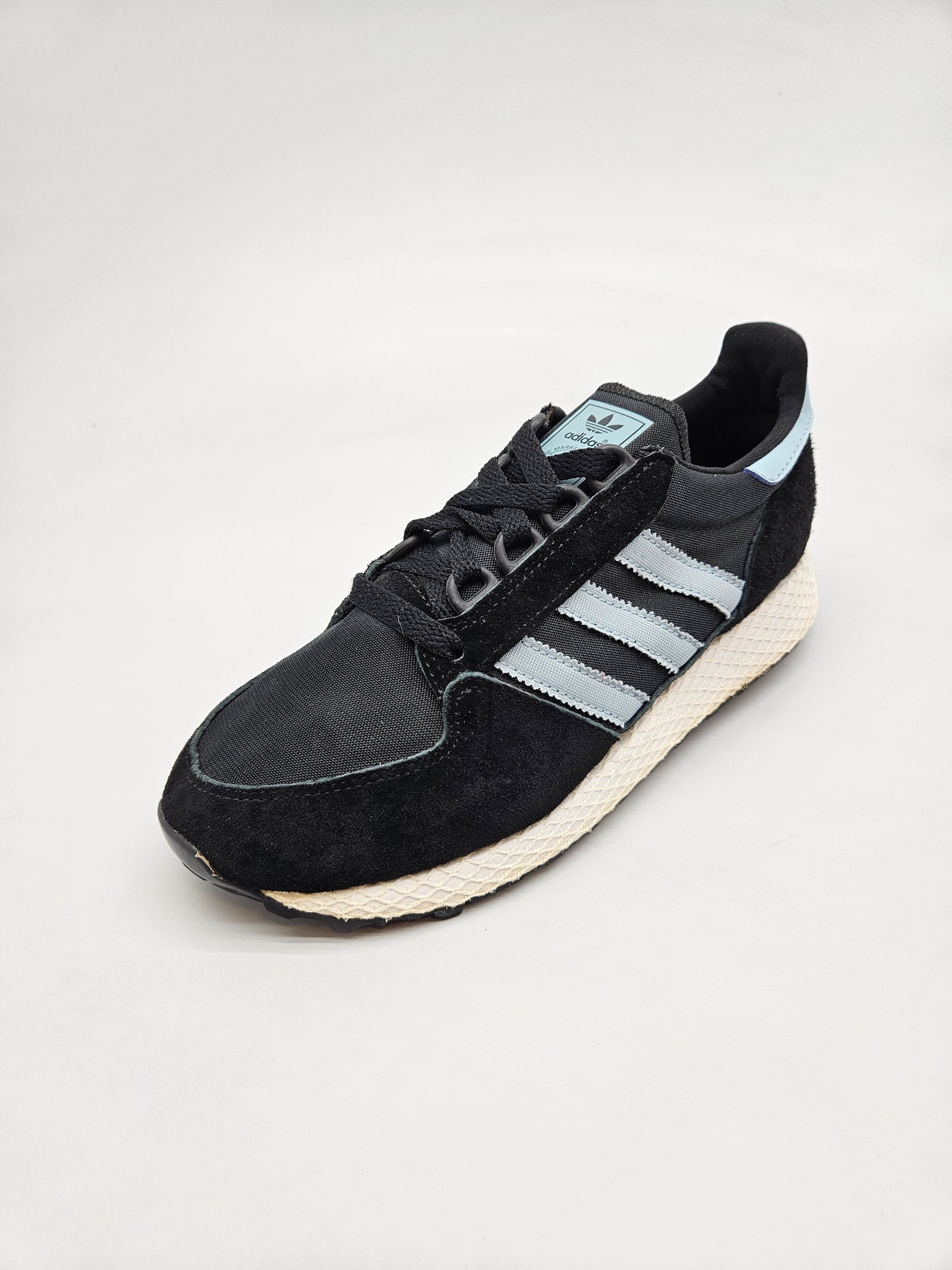 ADIDAS NOVI ORIGINAL PATIKI BR 36.5