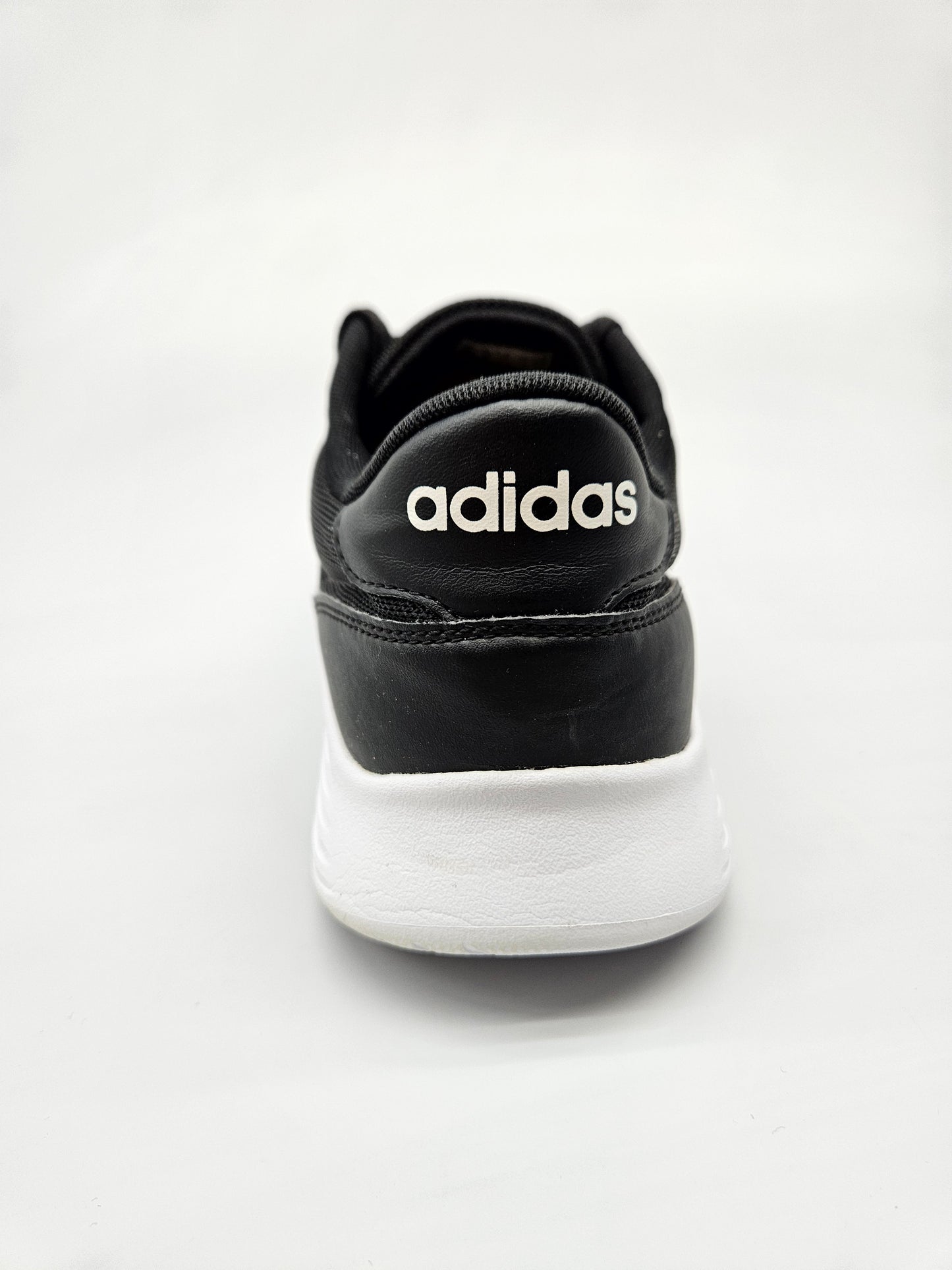 ADIDAS NOVI ORIGINAL PATIKI BR 43