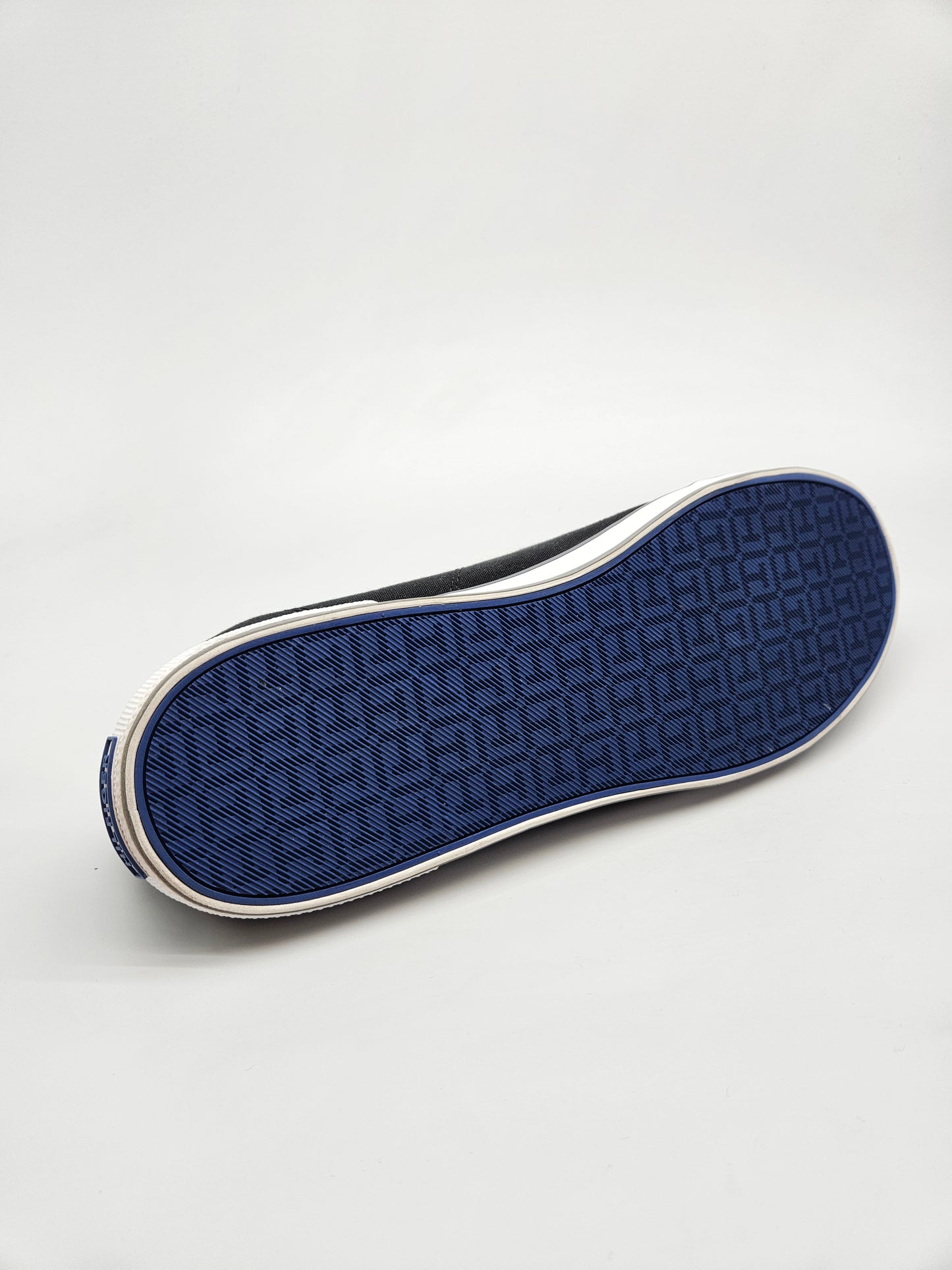 TOMMY HILFIGER ORIGINAL PATIKI BR 48