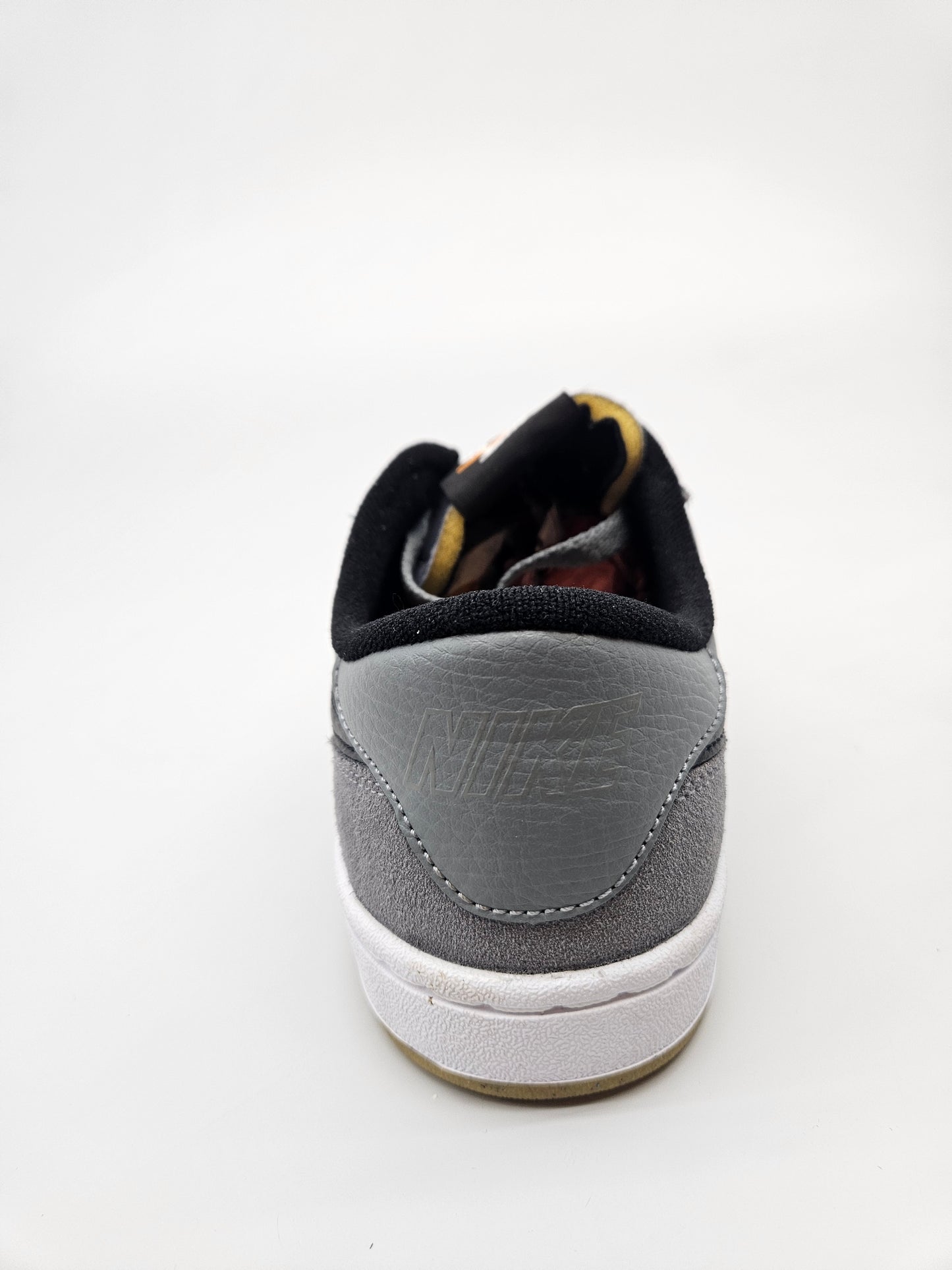 NIKE NOVI ORIGINAL PATIKI BR 40.5