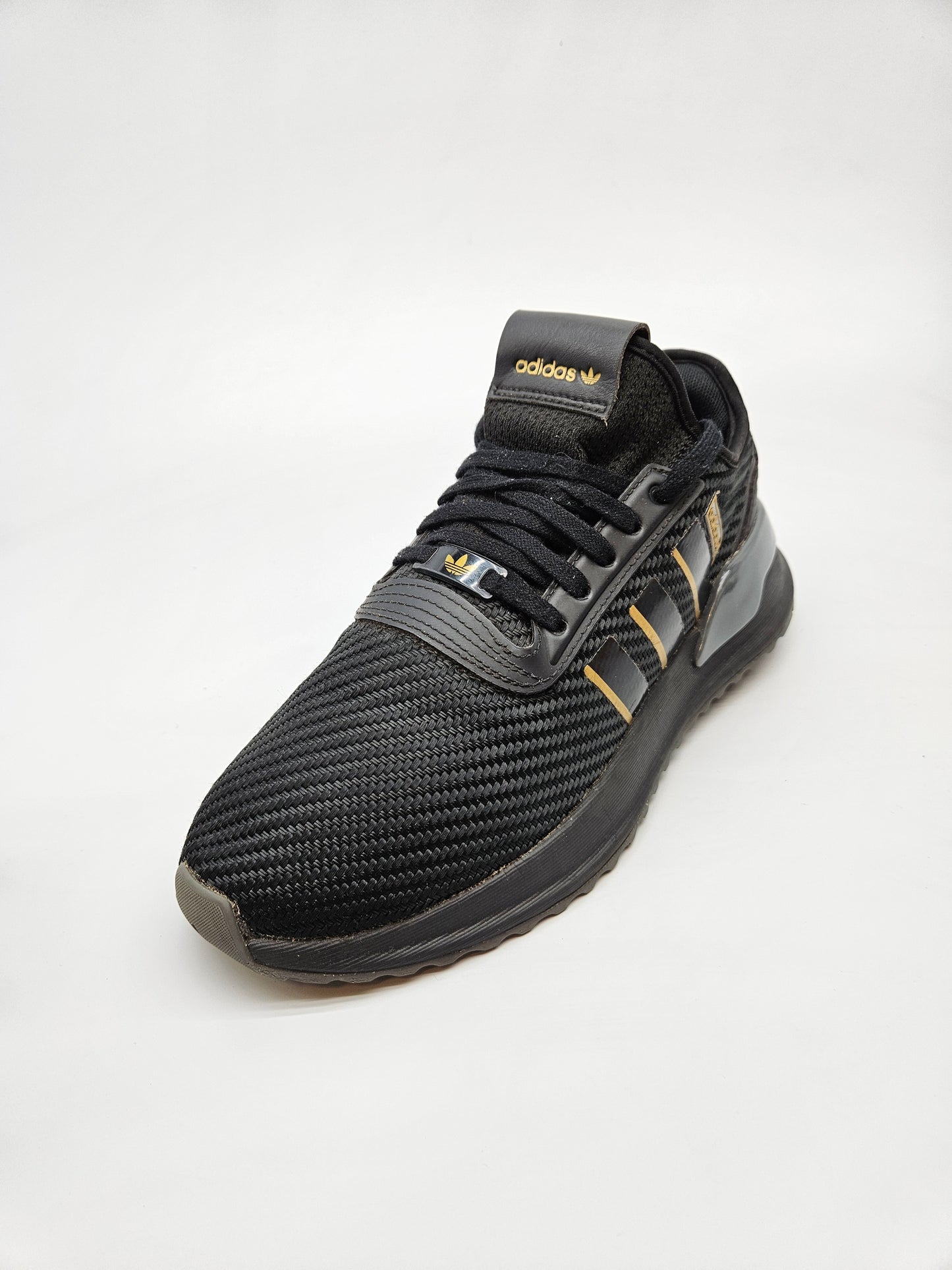 ADIDAS ORIGINAL PATIKI BR 40.5