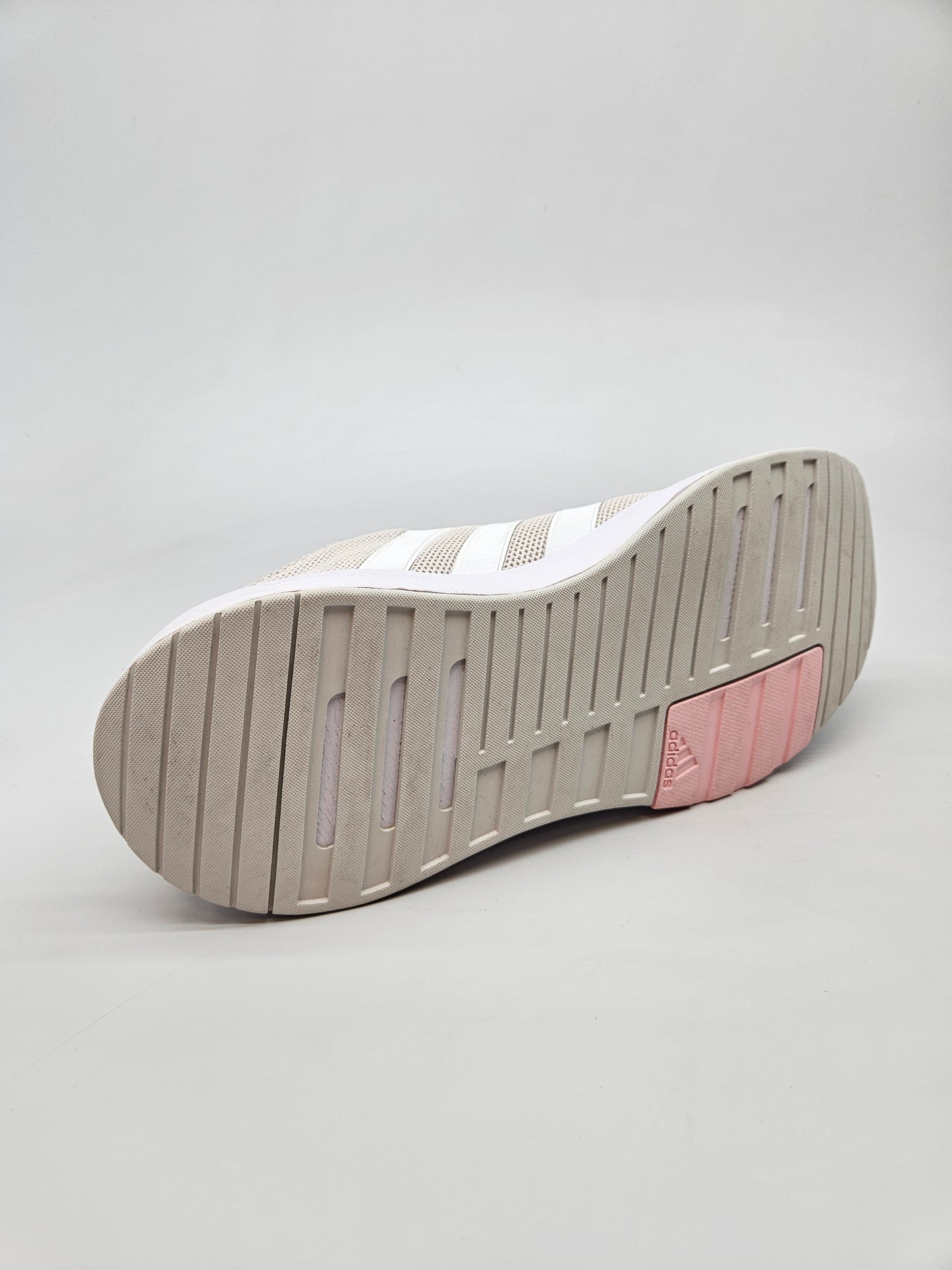 ADIDAS NOVI ORIGINAL PATIKI BR 41