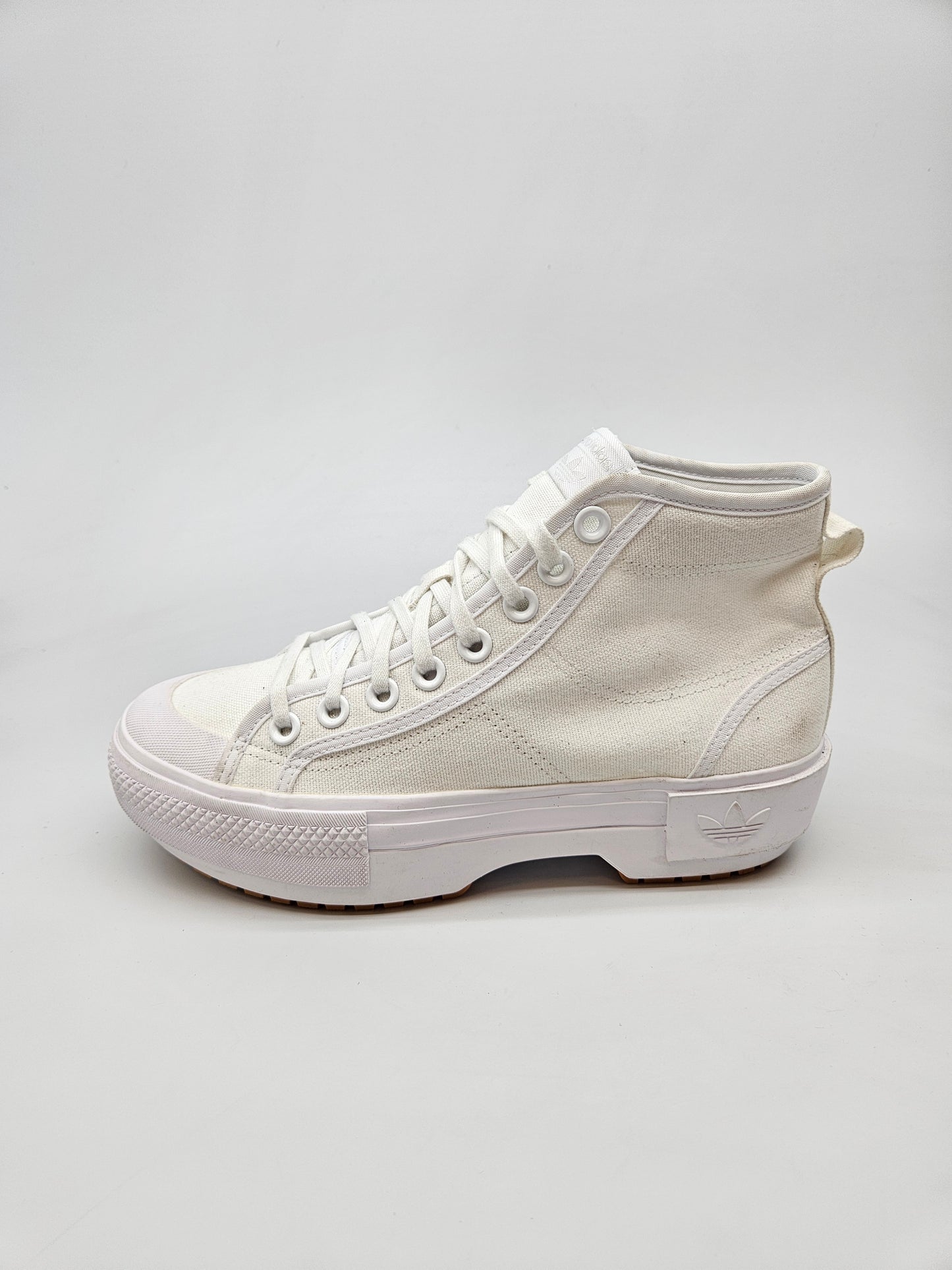 ADIDAS NOVI ORIGINAL PATIKI BR 39