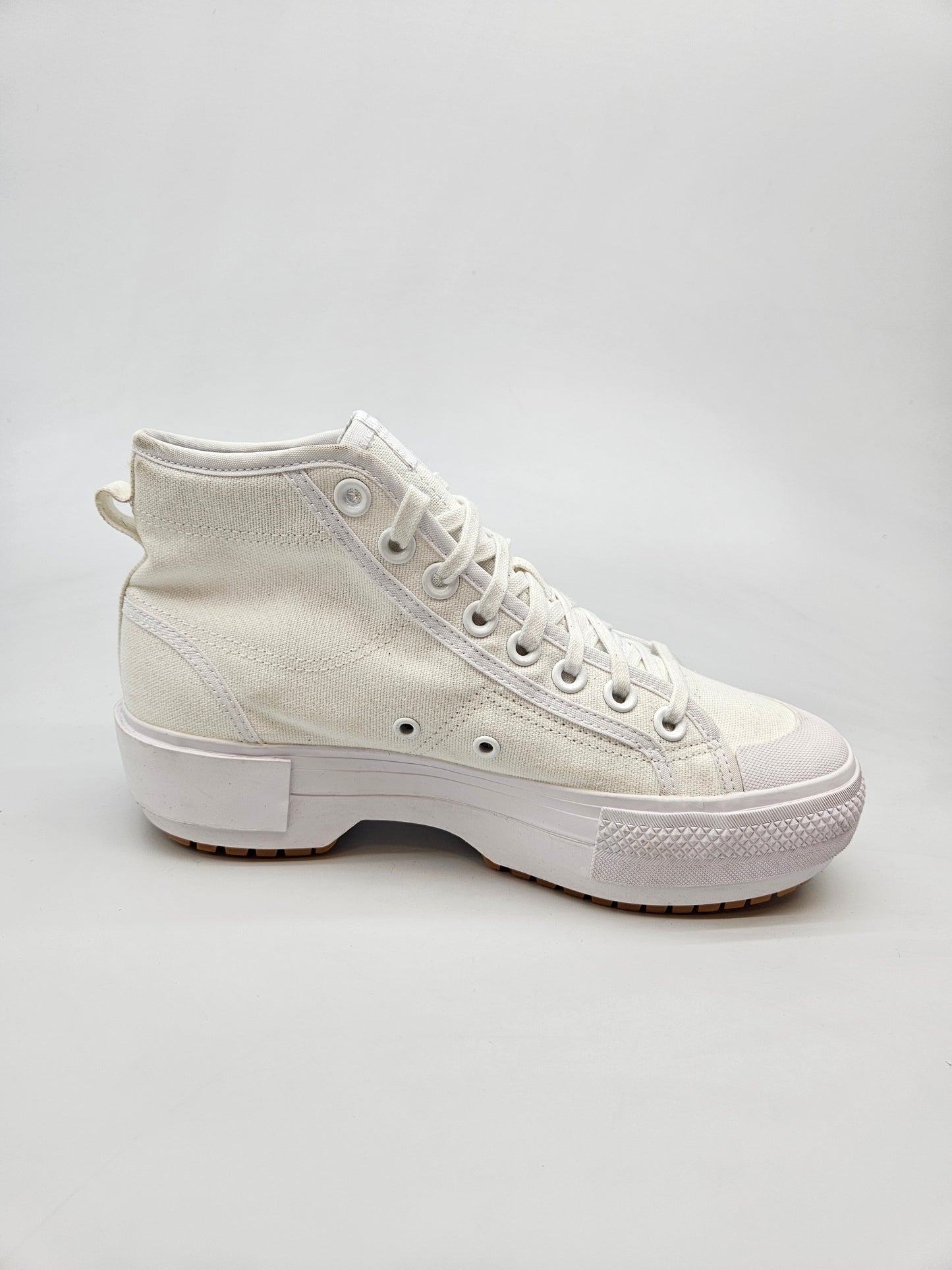 ADIDAS NOVI ORIGINAL PATIKI BR 39