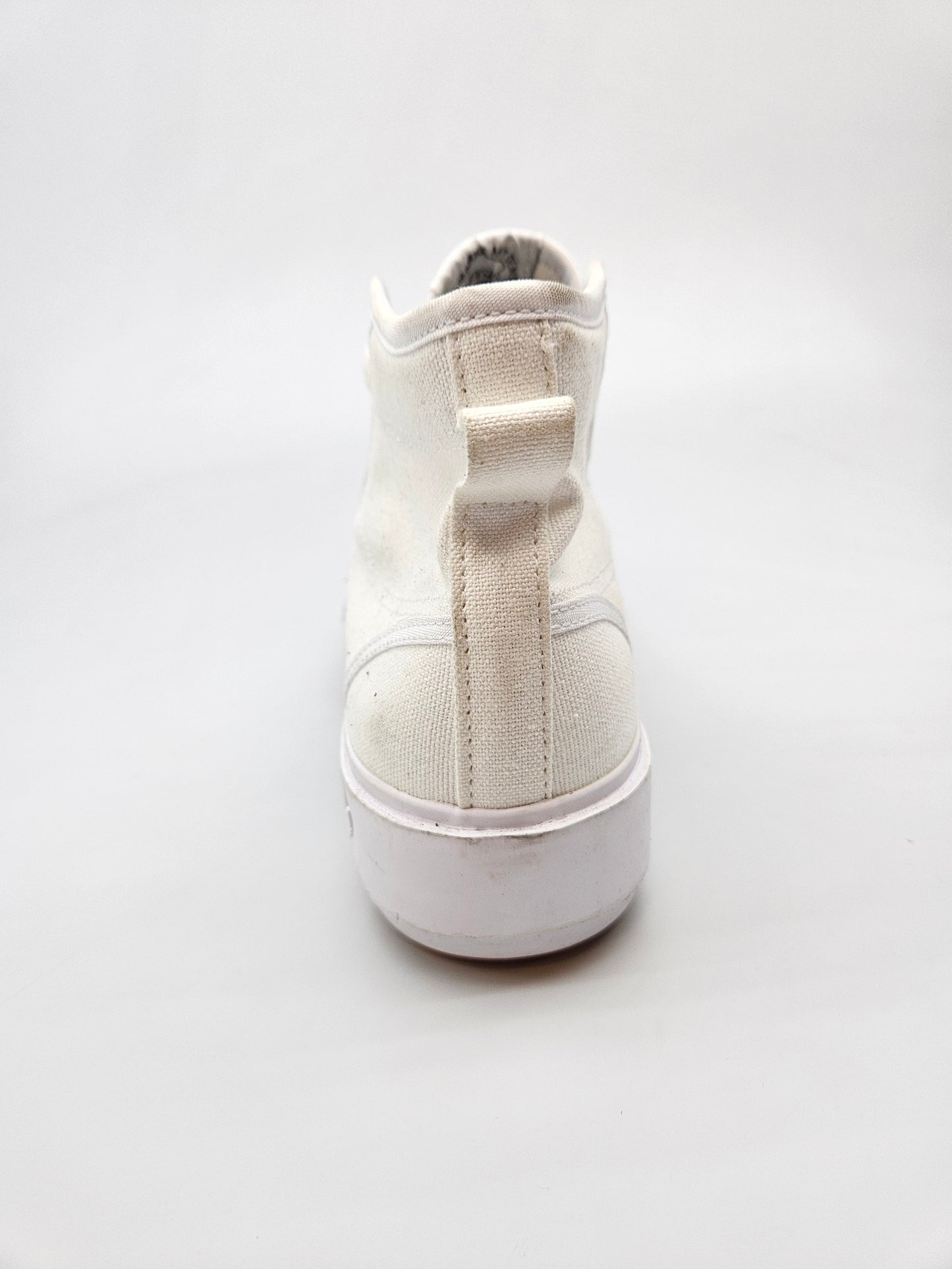 ADIDAS NOVI ORIGINAL PATIKI BR 39
