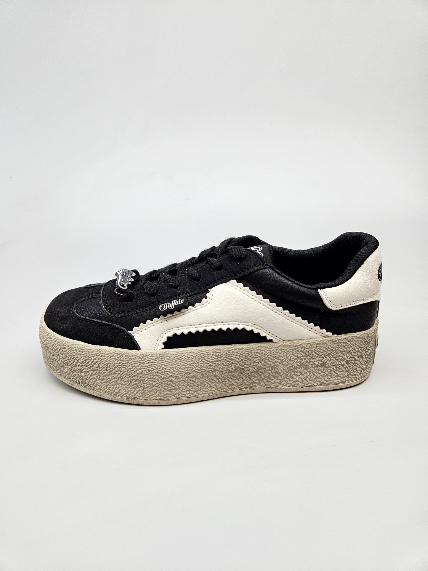 BUFFALO ORIGINAL PATIKI BR 36
