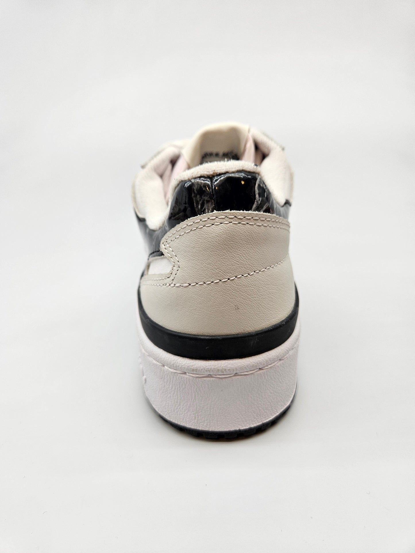 ADIDAS ORIGINAL PATIKI BR 36.5