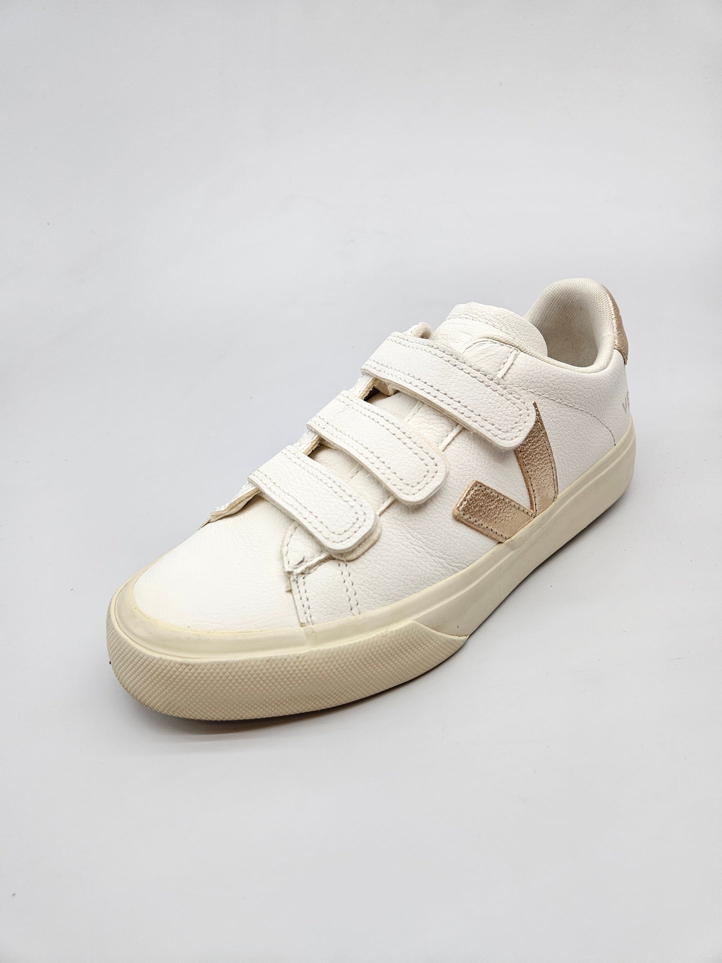 VEJA ORIGINAL PATIKI BR 36