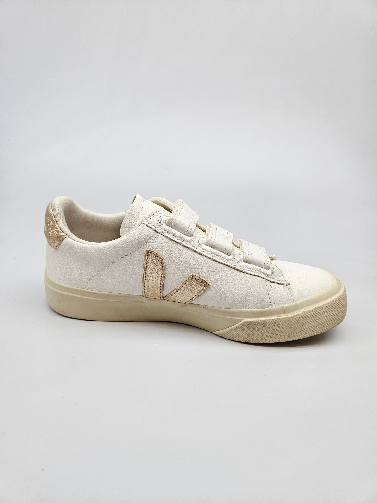 VEJA ORIGINAL PATIKI BR 36