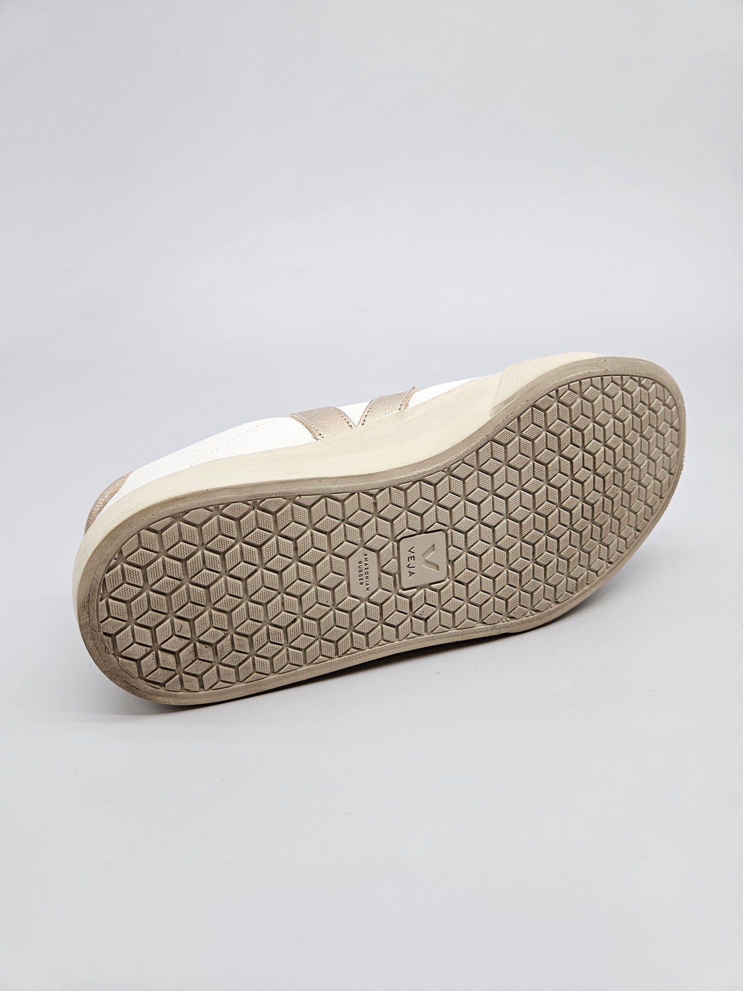 VEJA ORIGINAL PATIKI BR 36