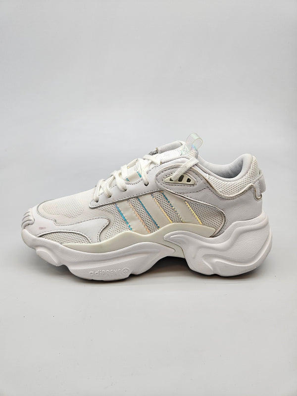 ADIDAS ORIGINAL PATIKI BR 39