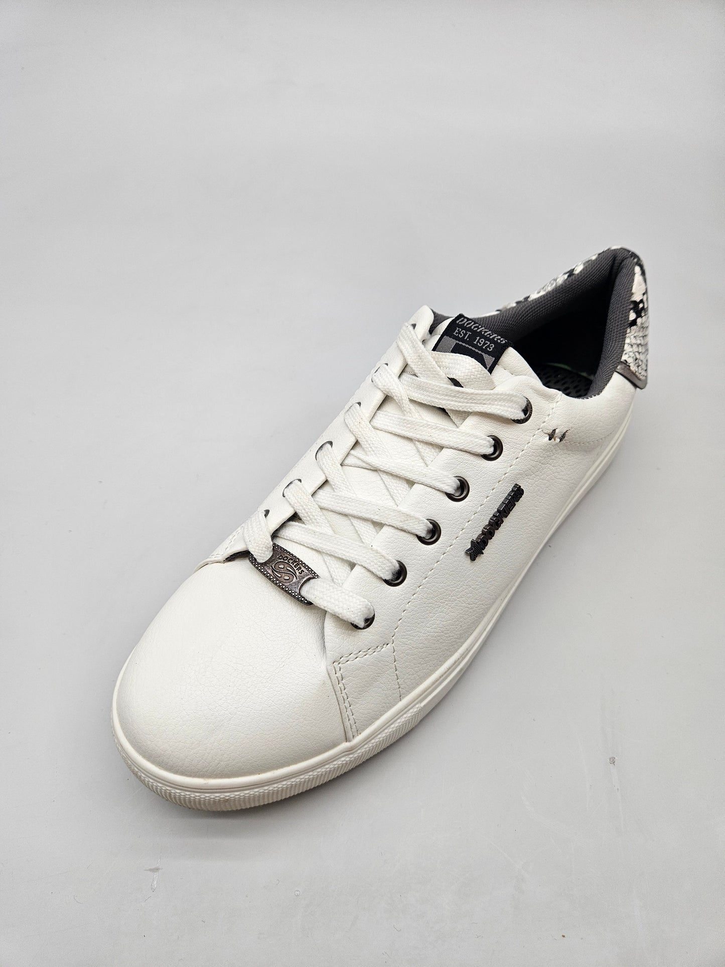 DOCKERS ORIGINAL PATIKI BR 42